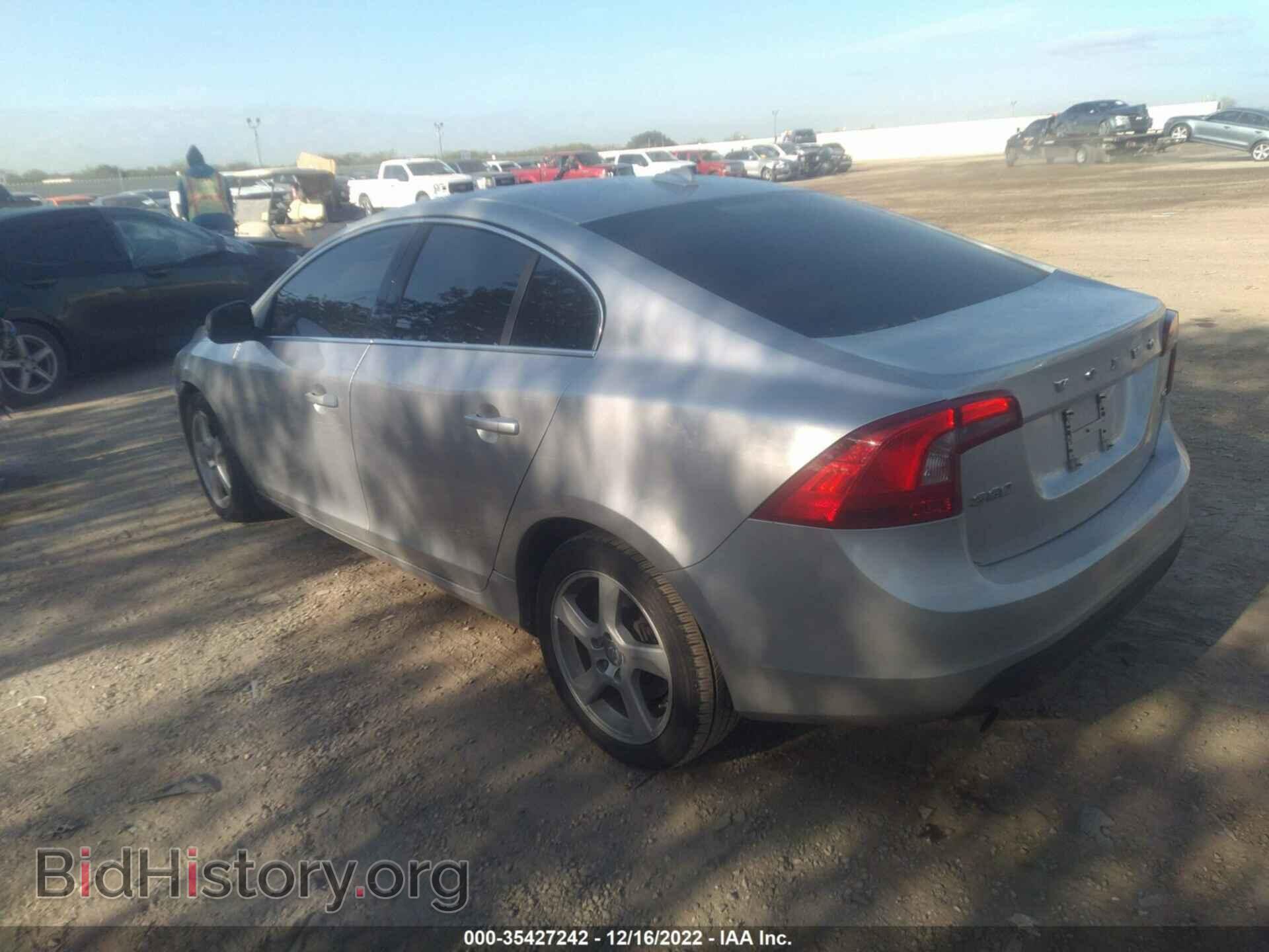 2012 VOLVO S60 - VIN: YV1622FS1C2119476 - Фото 3