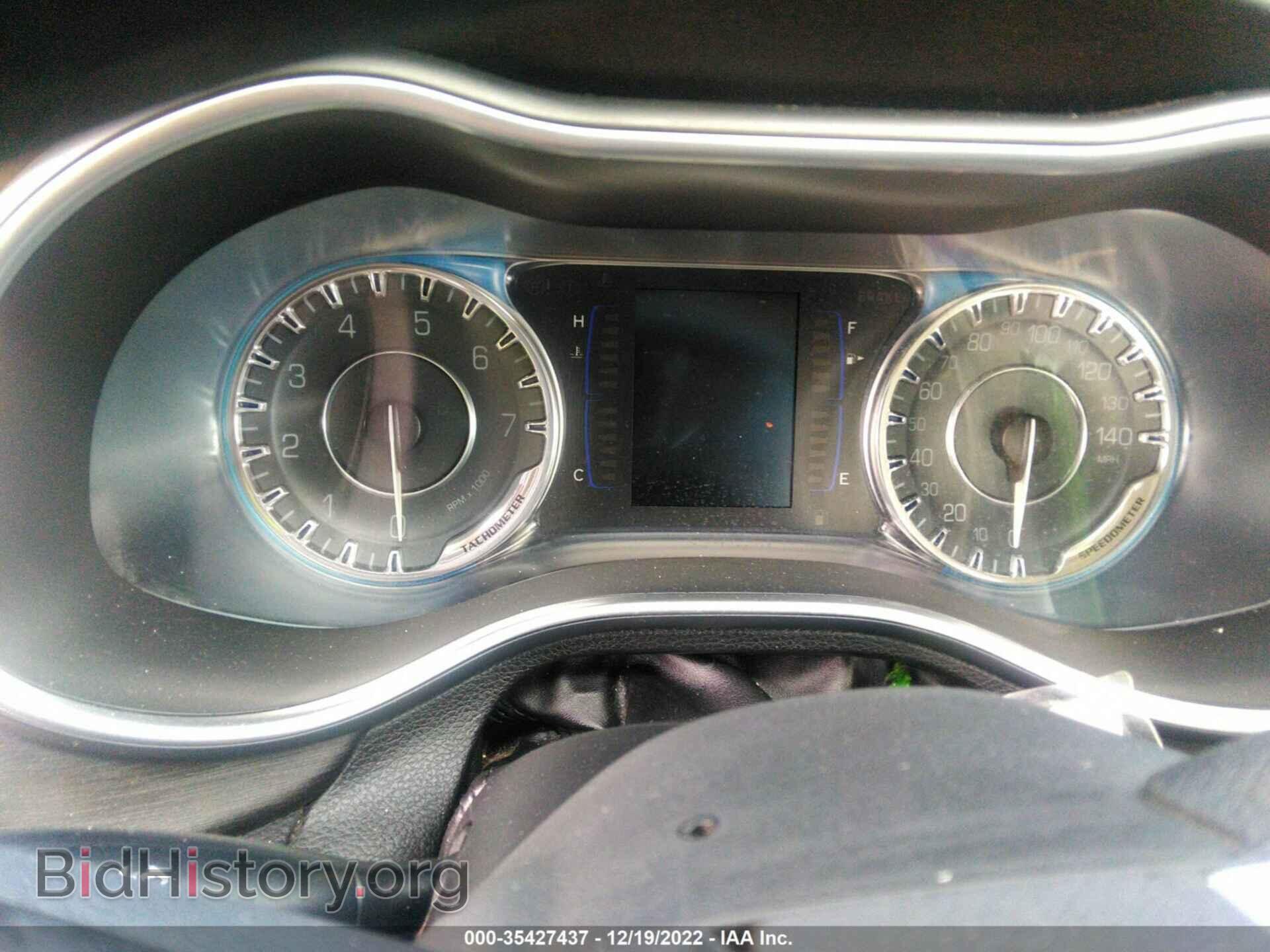 2016 CHRYSLER 200 - VIN: 1C3CCCAB0GN175839 - Фото 7