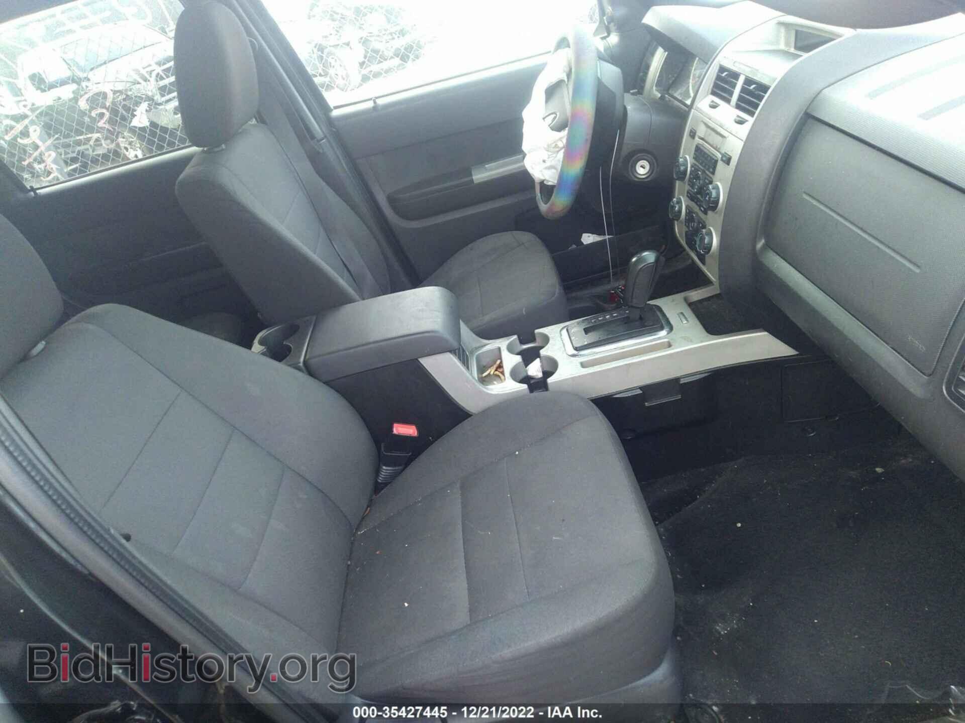 2010 FORD ESCAPE - VIN: 1FMCU0DG3AKD16082 - Фото 5