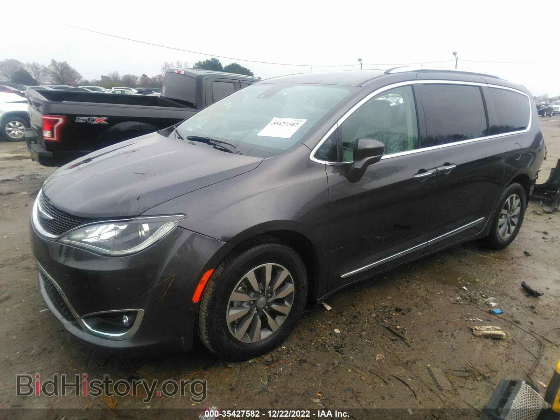 2020 CHRYSLER PACIFICA - VIN: 2C4RC1EGXLR266355 - Фото 2