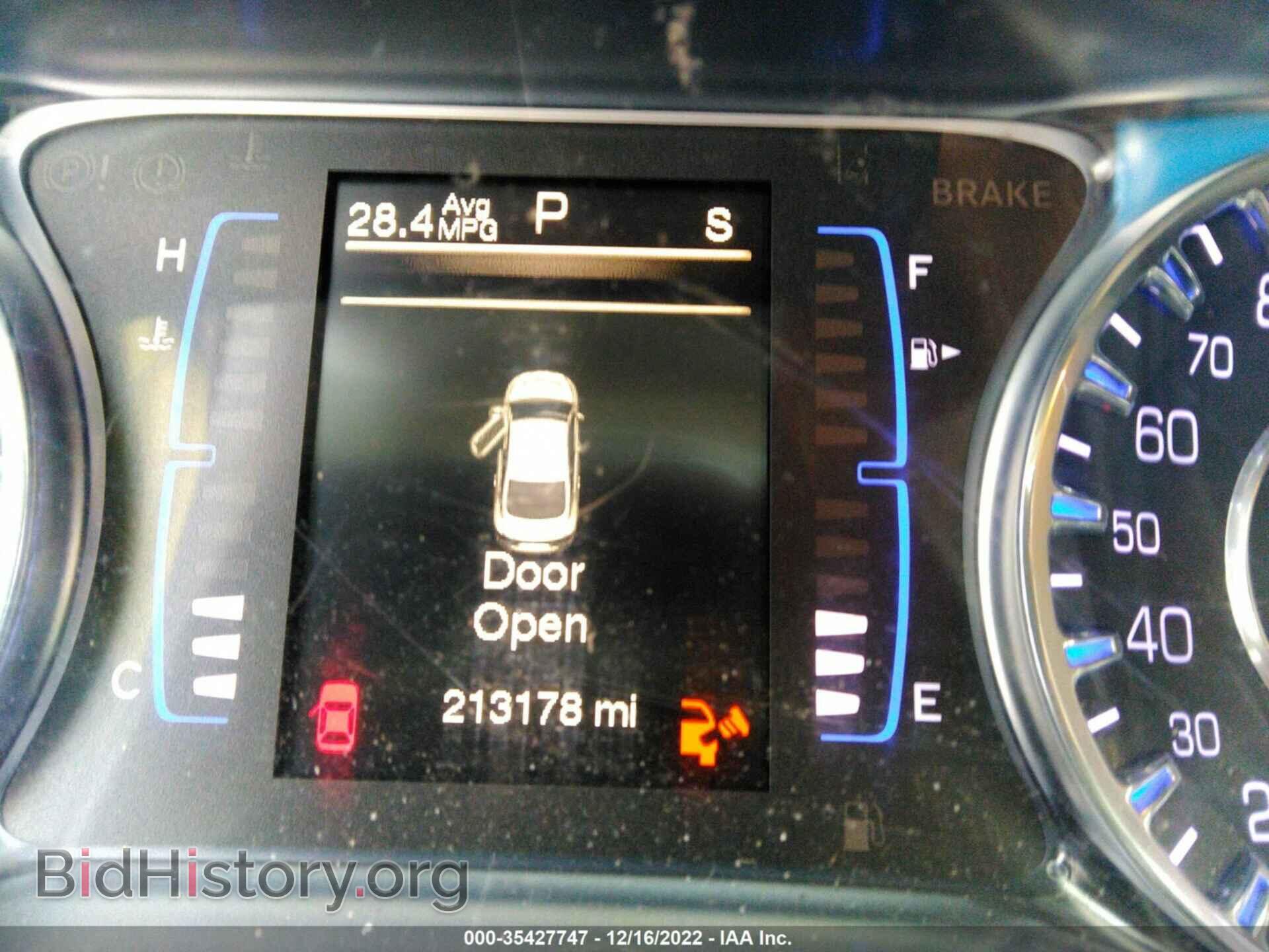 2016 CHRYSLER 200 - VIN: 1C3CCCAB7GN154826 - Фото 7
