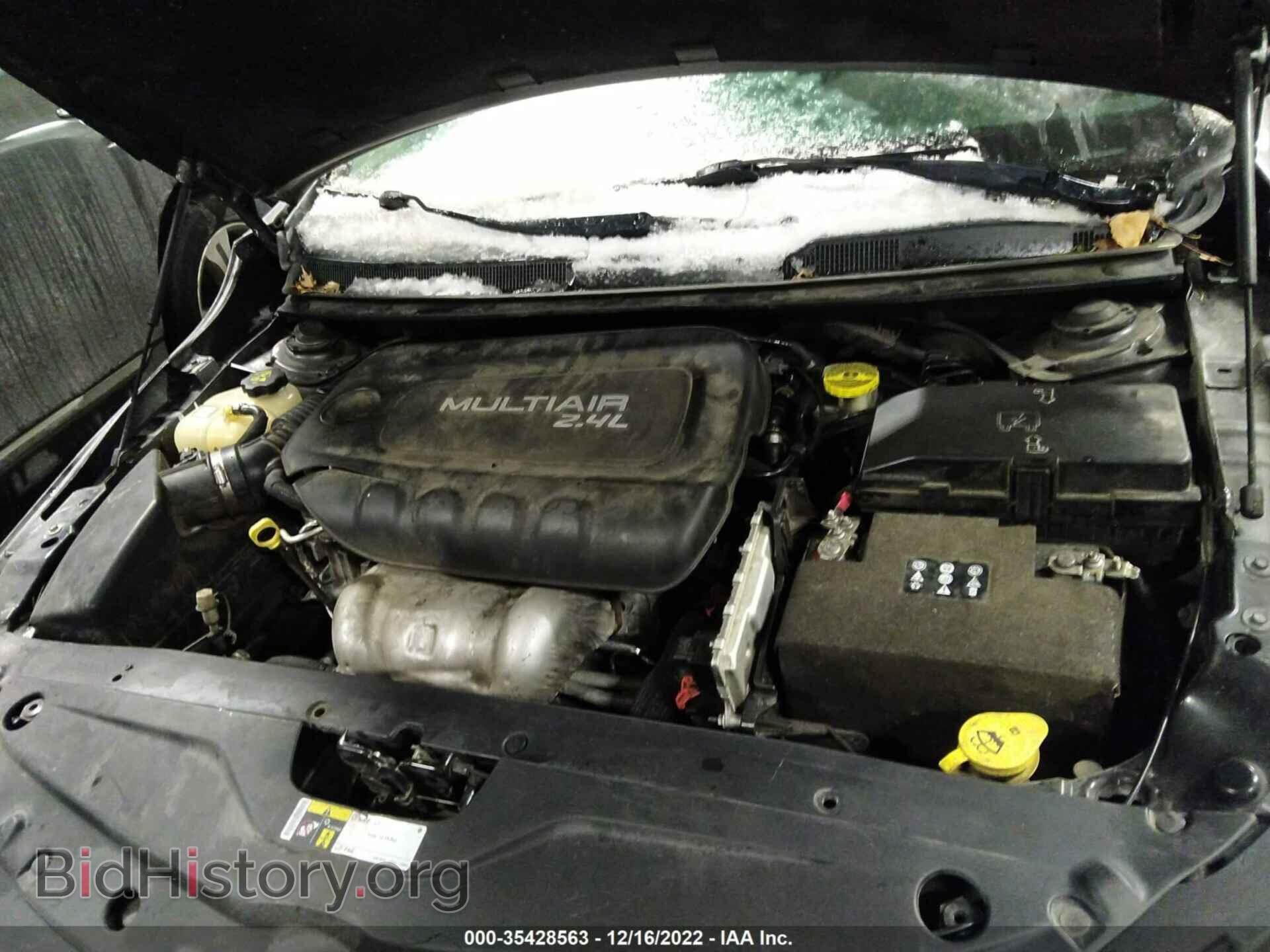 2015 CHRYSLER 200 - VIN: 1C3CCCAB8FN597193 - Фото 10