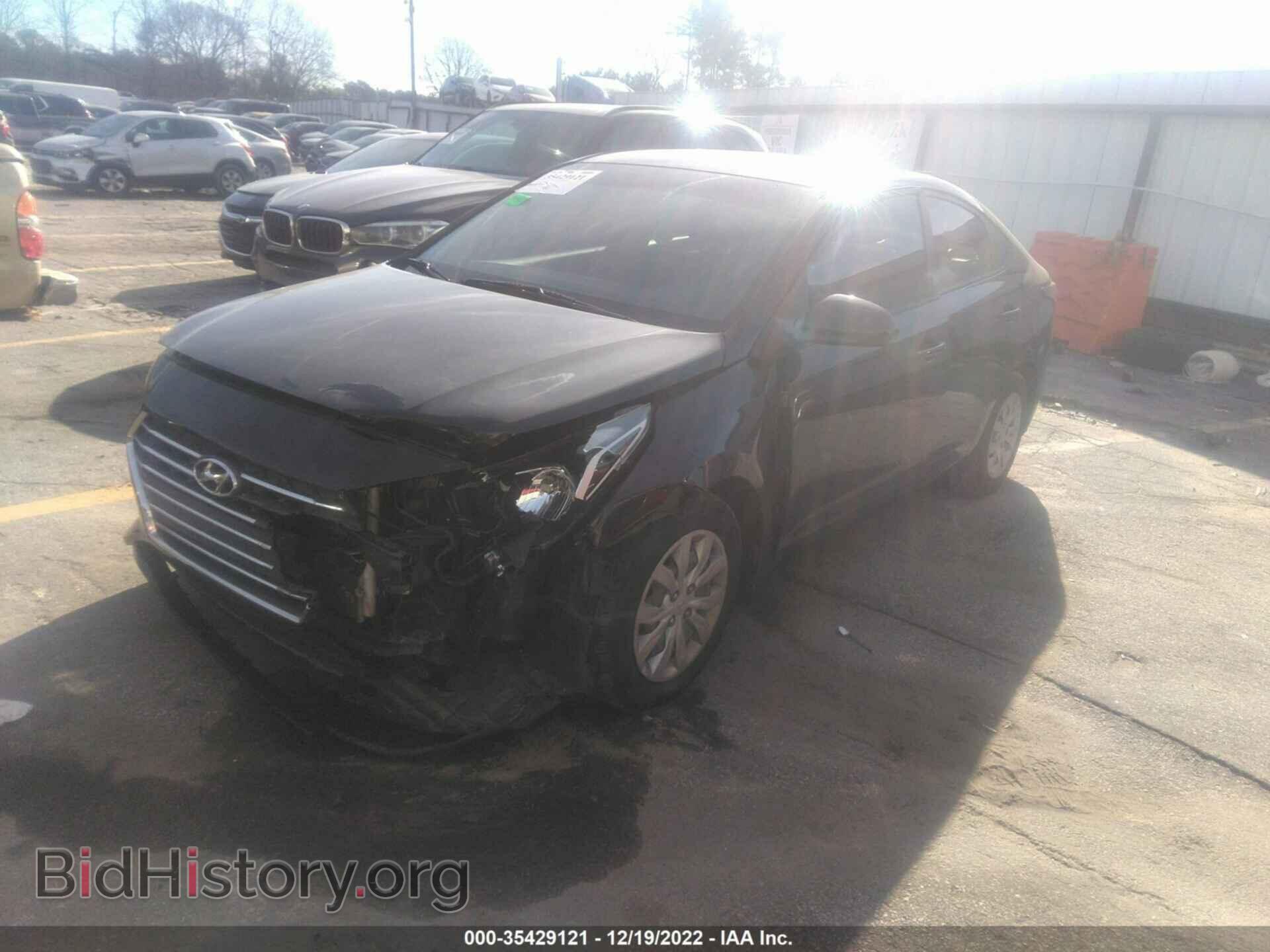 2019 HYUNDAI ACCENT - VIN: 3KPC24A35KE045307 - Фото 2