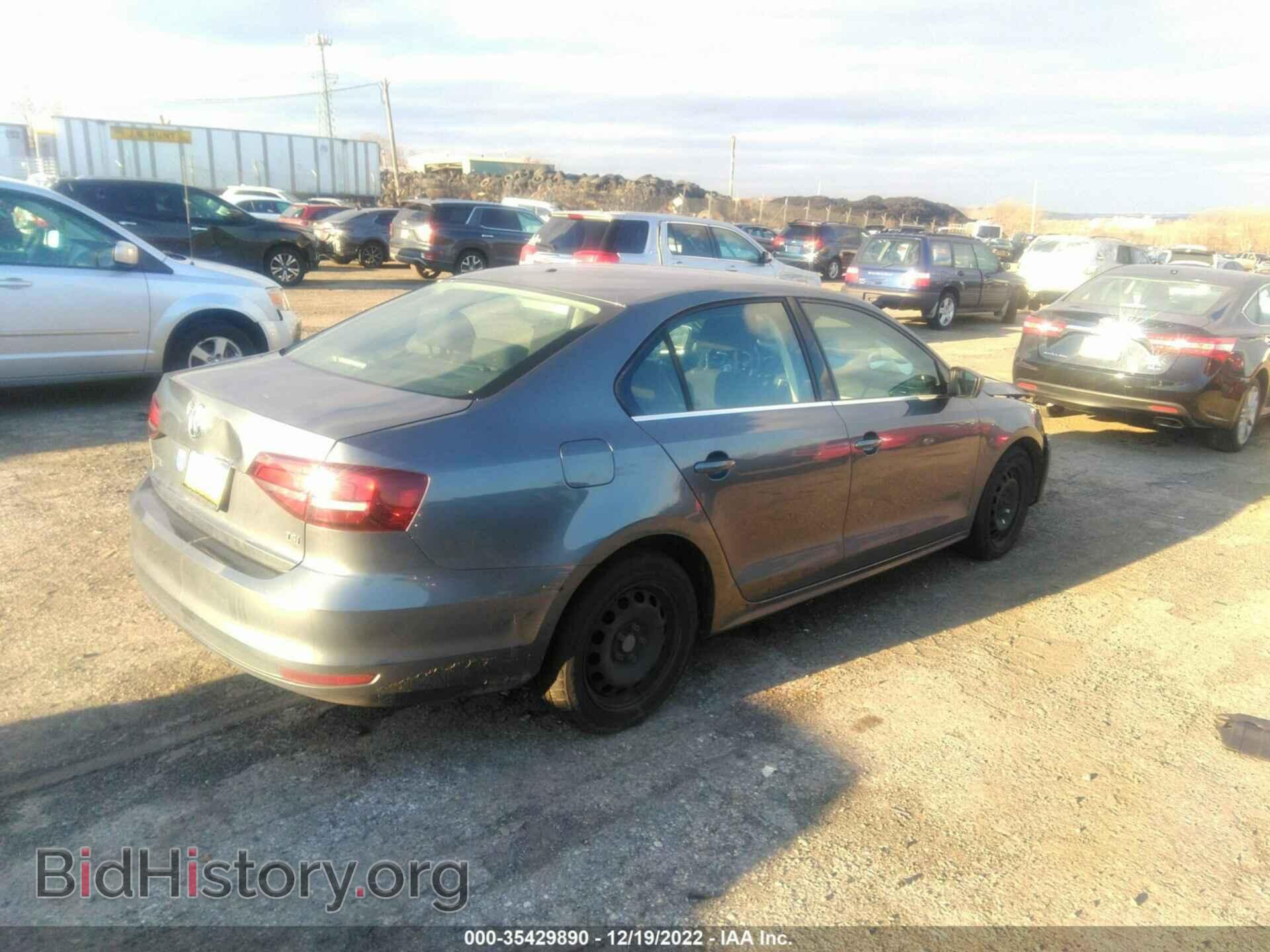 2017 VOLKSWAGEN JETTA - VIN: 3VW2B7AJ8HM323964 - Фото 4