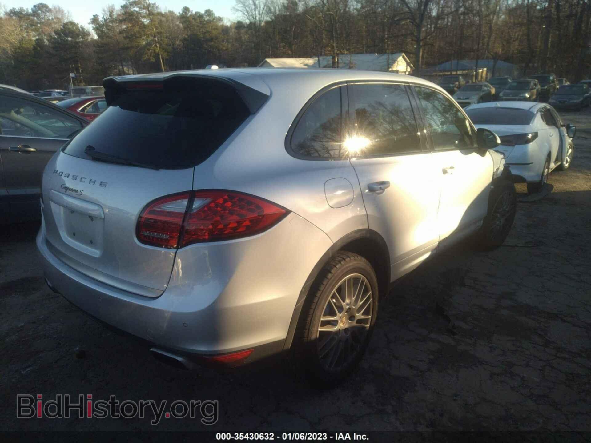 2011 PORSCHE CAYENNE - VIN: WP1AE2A22BLA92908 - Фото 4