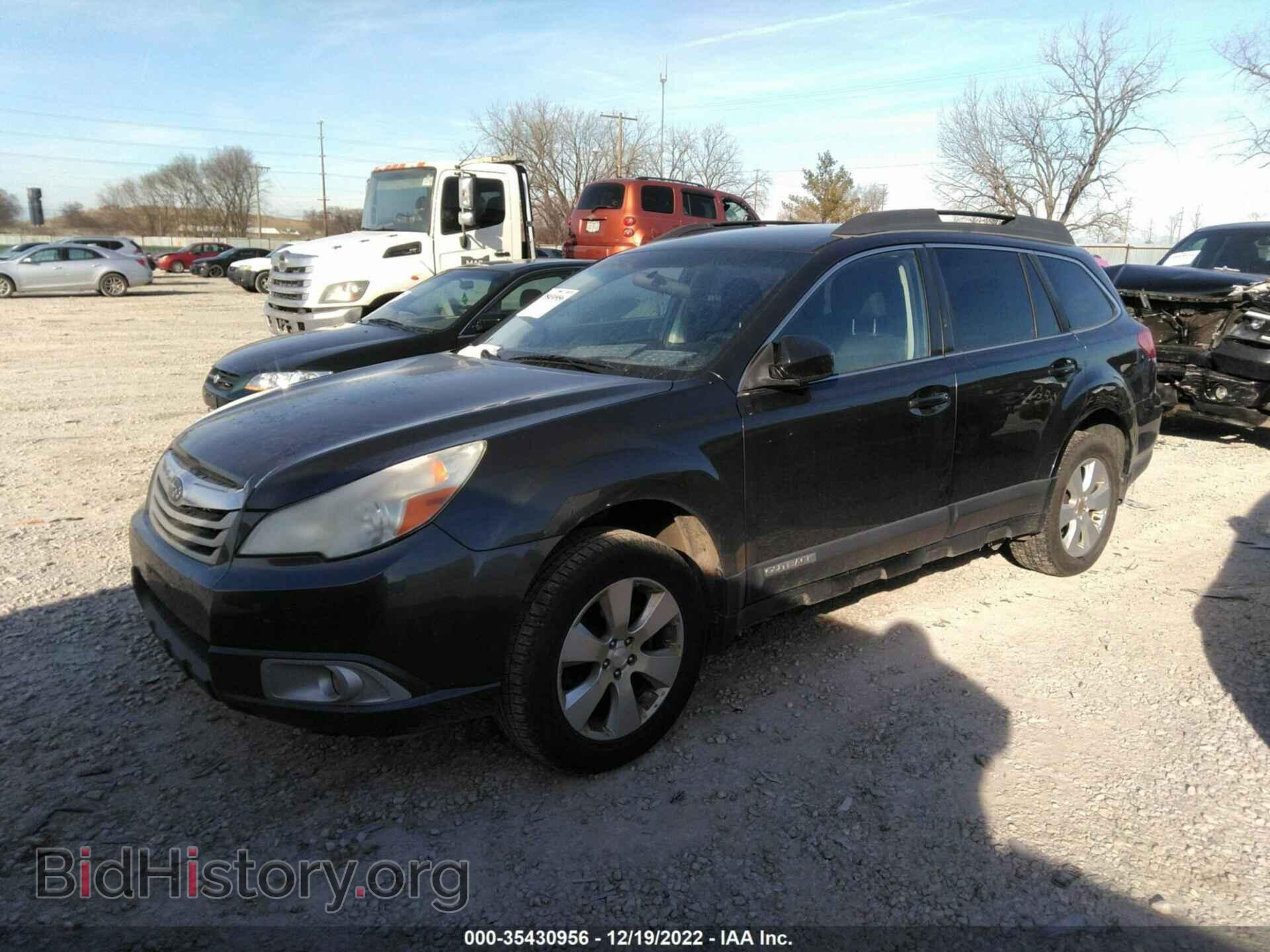 2012 SUBARU OUTBACK - VIN: 4S4BRCCC7C3263672 - Фото 2