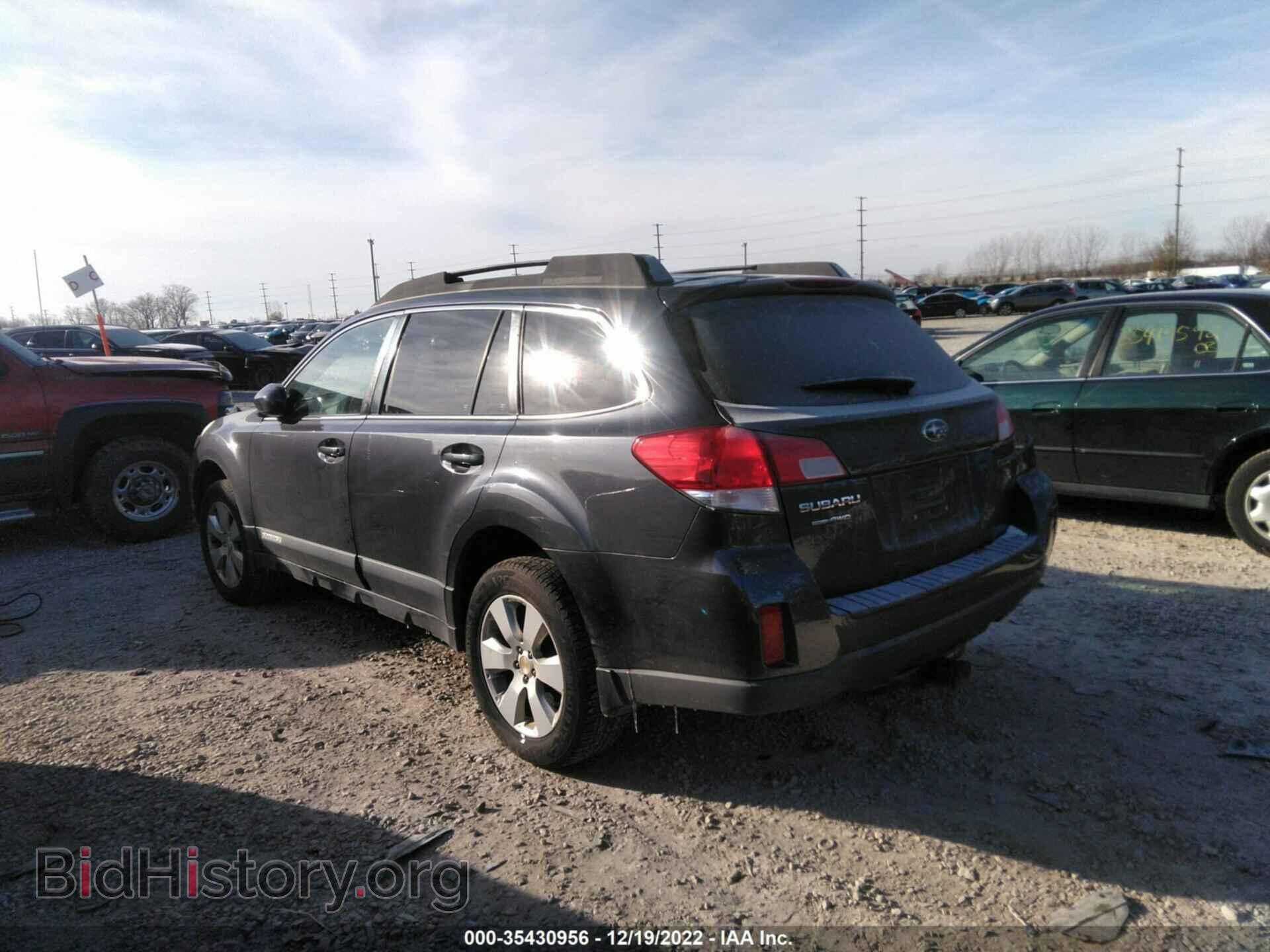 2012 SUBARU OUTBACK - VIN: 4S4BRCCC7C3263672 - Фото 3