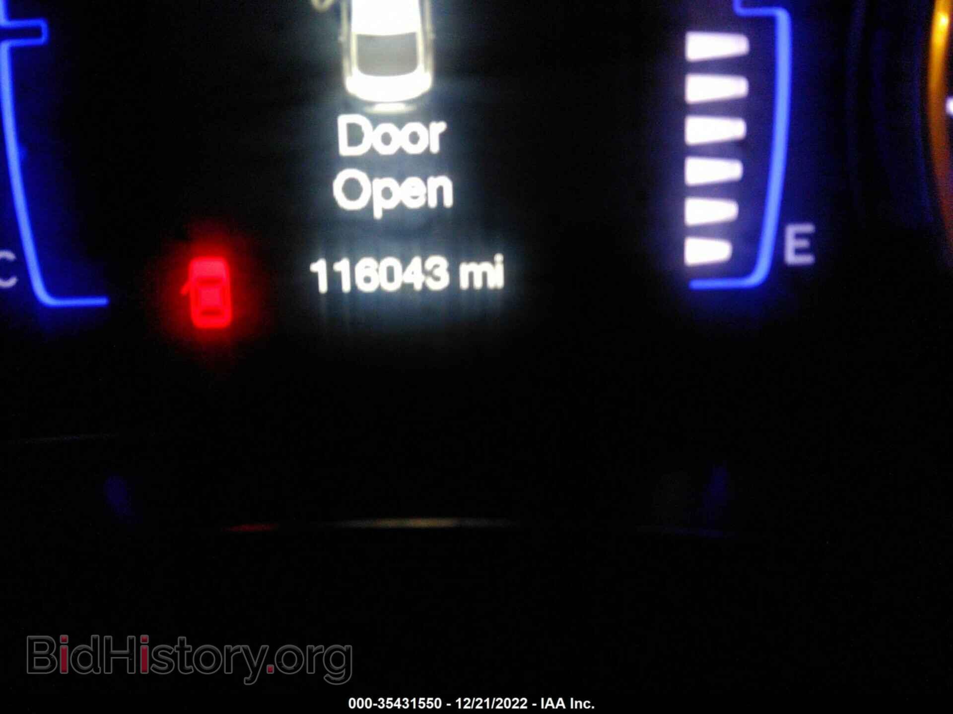 2016 CHRYSLER 200 - VIN: 1C3CCCAB6GN145115 - Фото 7