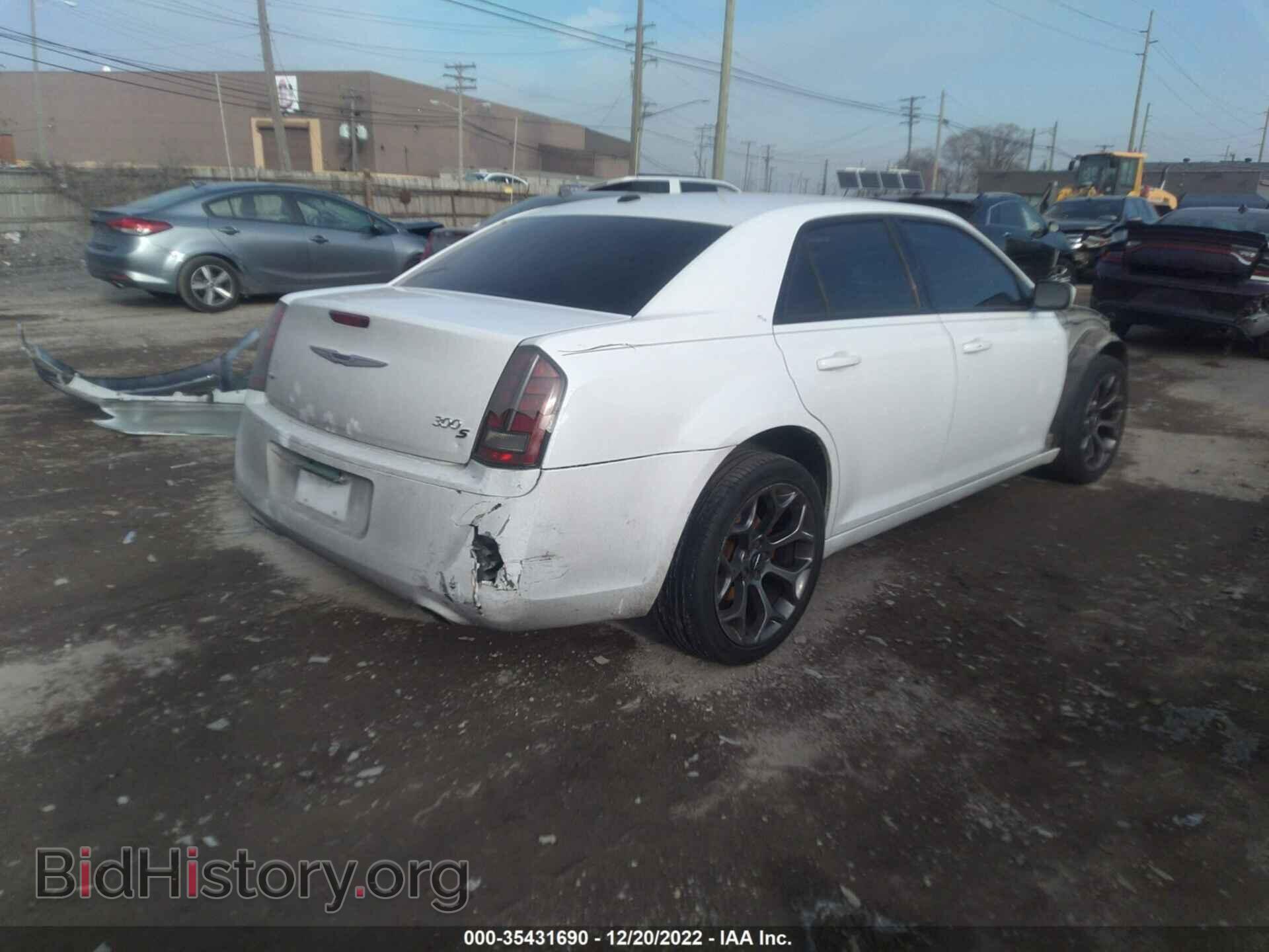 2014 CHRYSLER 300 - VIN: 2C3CCAGG8EH297541 - Фото 4