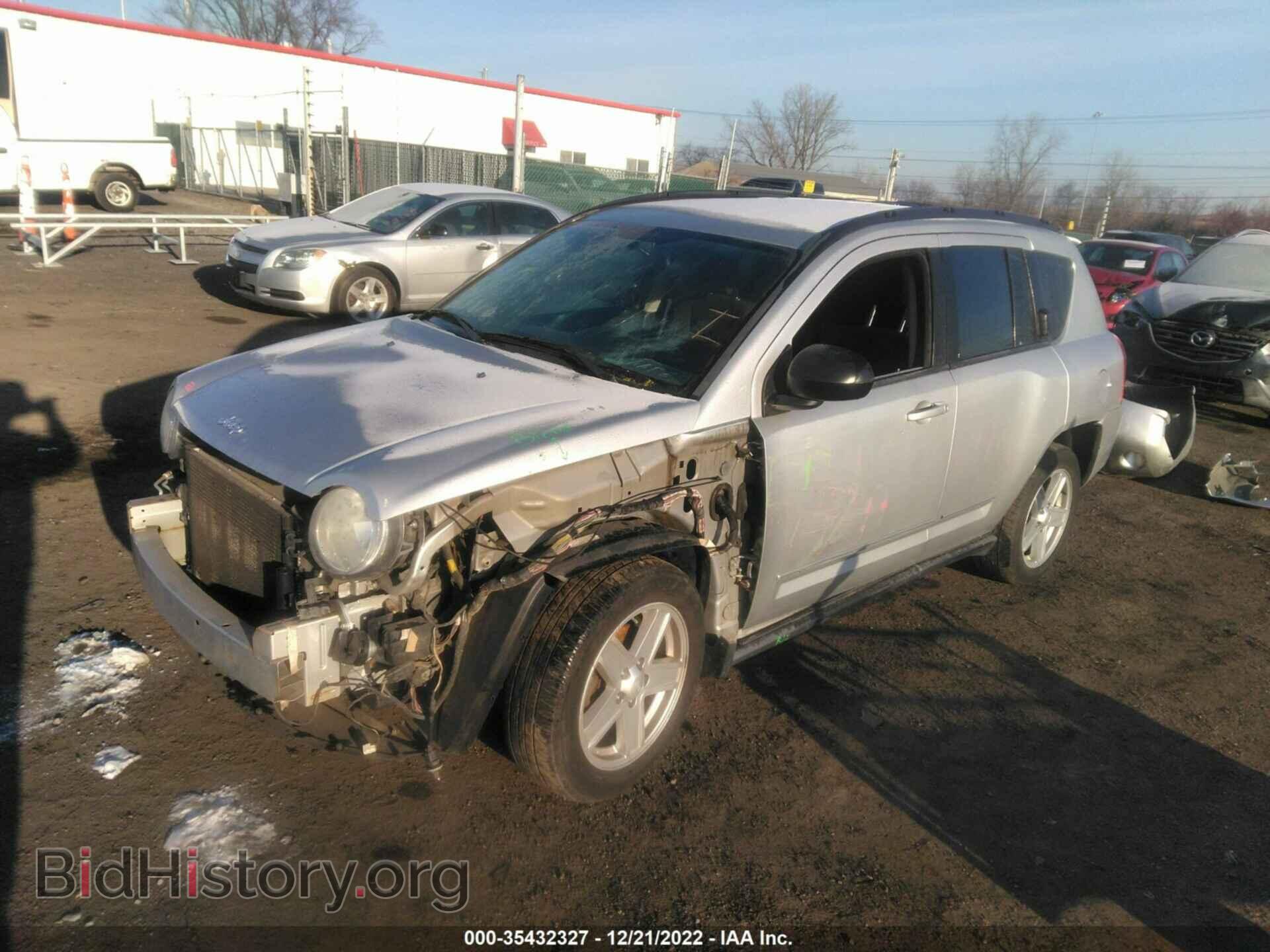 2010 JEEP COMPASS - VIN: 1J4NF4FB3AD591420 - Фото 2