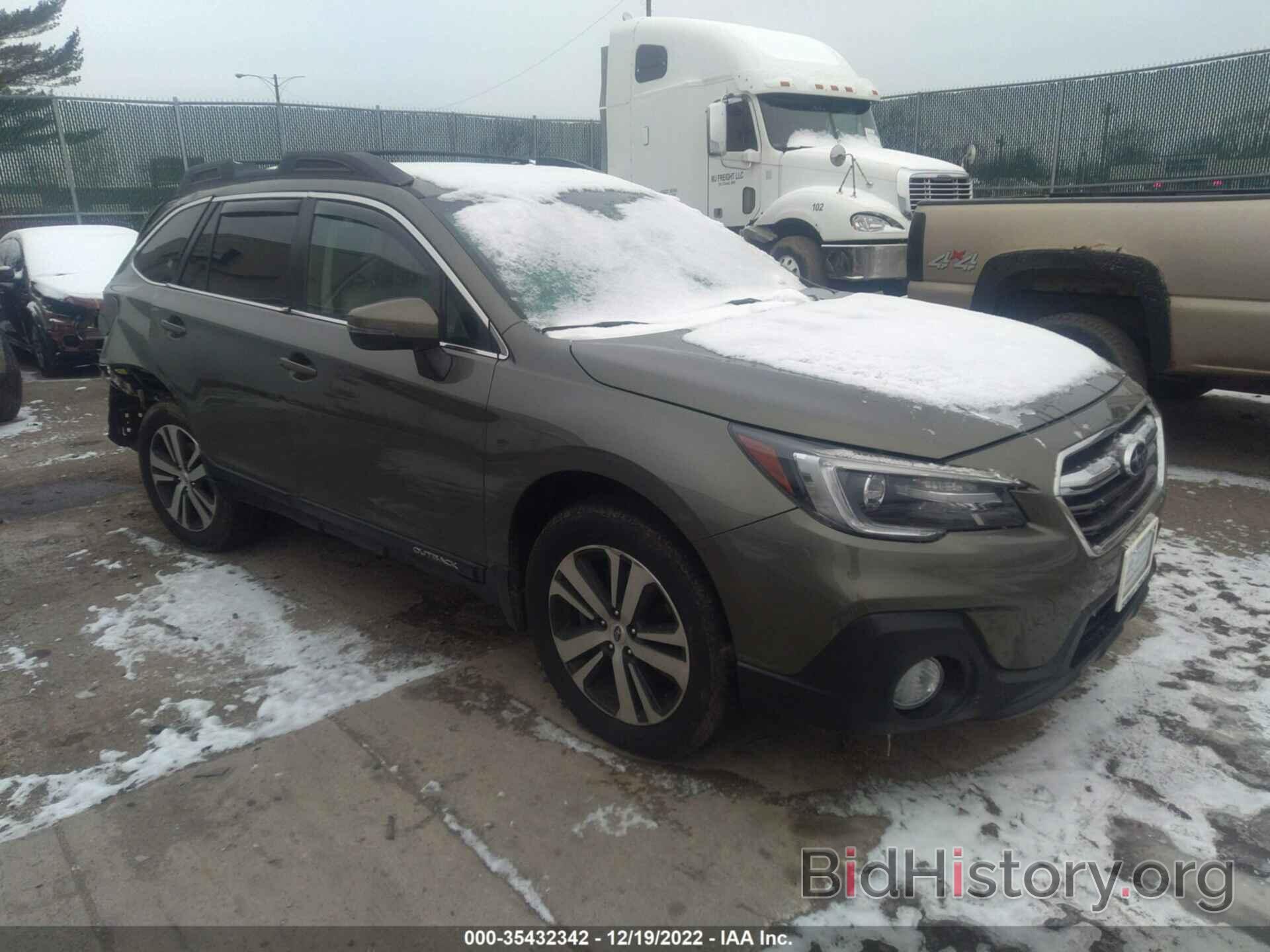 Photo 4S4BSANC6J3237549 - SUBARU OUTBACK 2018