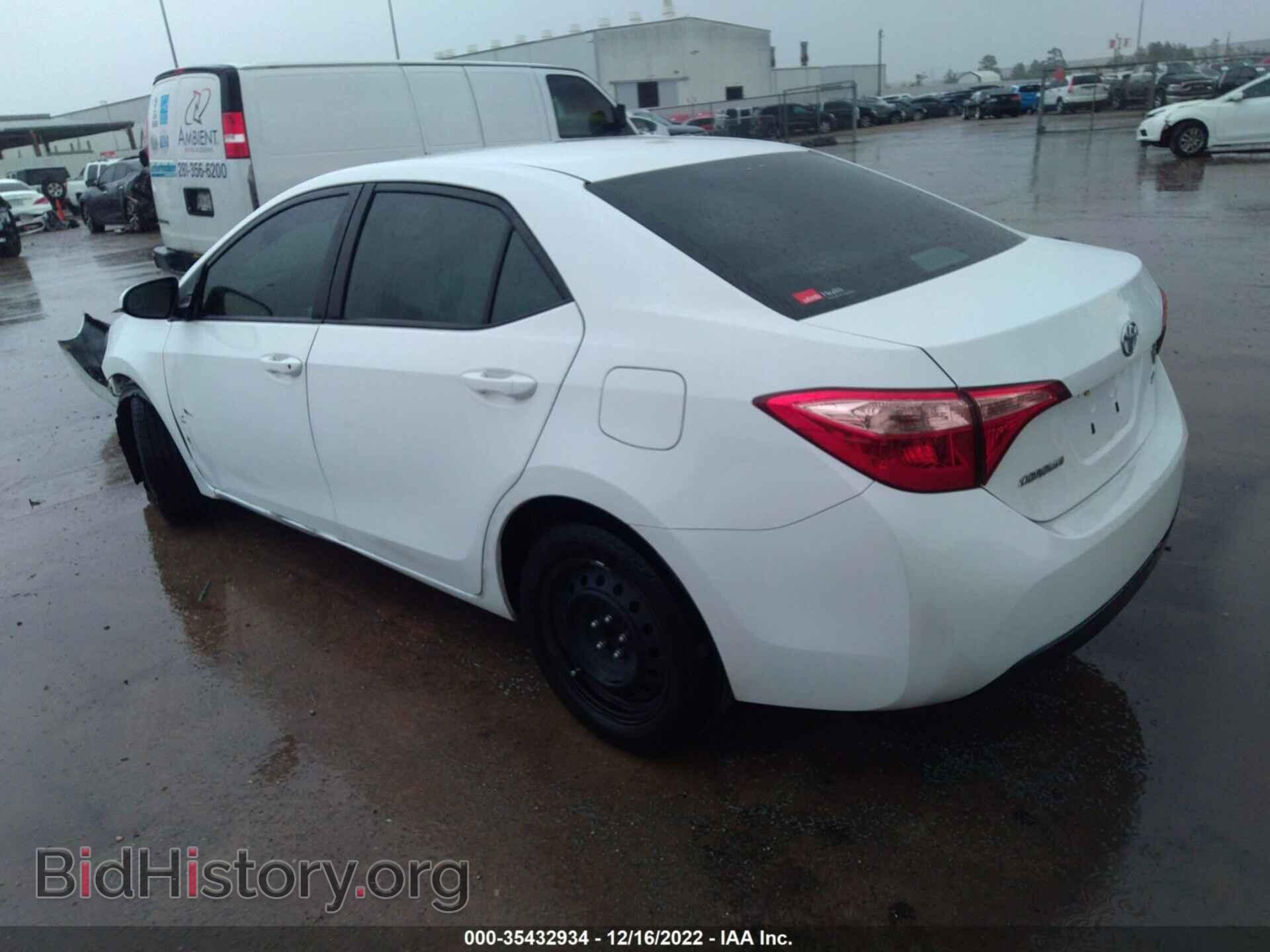 2017 TOYOTA COROLLA - VIN: 2T1BURHE2HC863787 - Фото 3