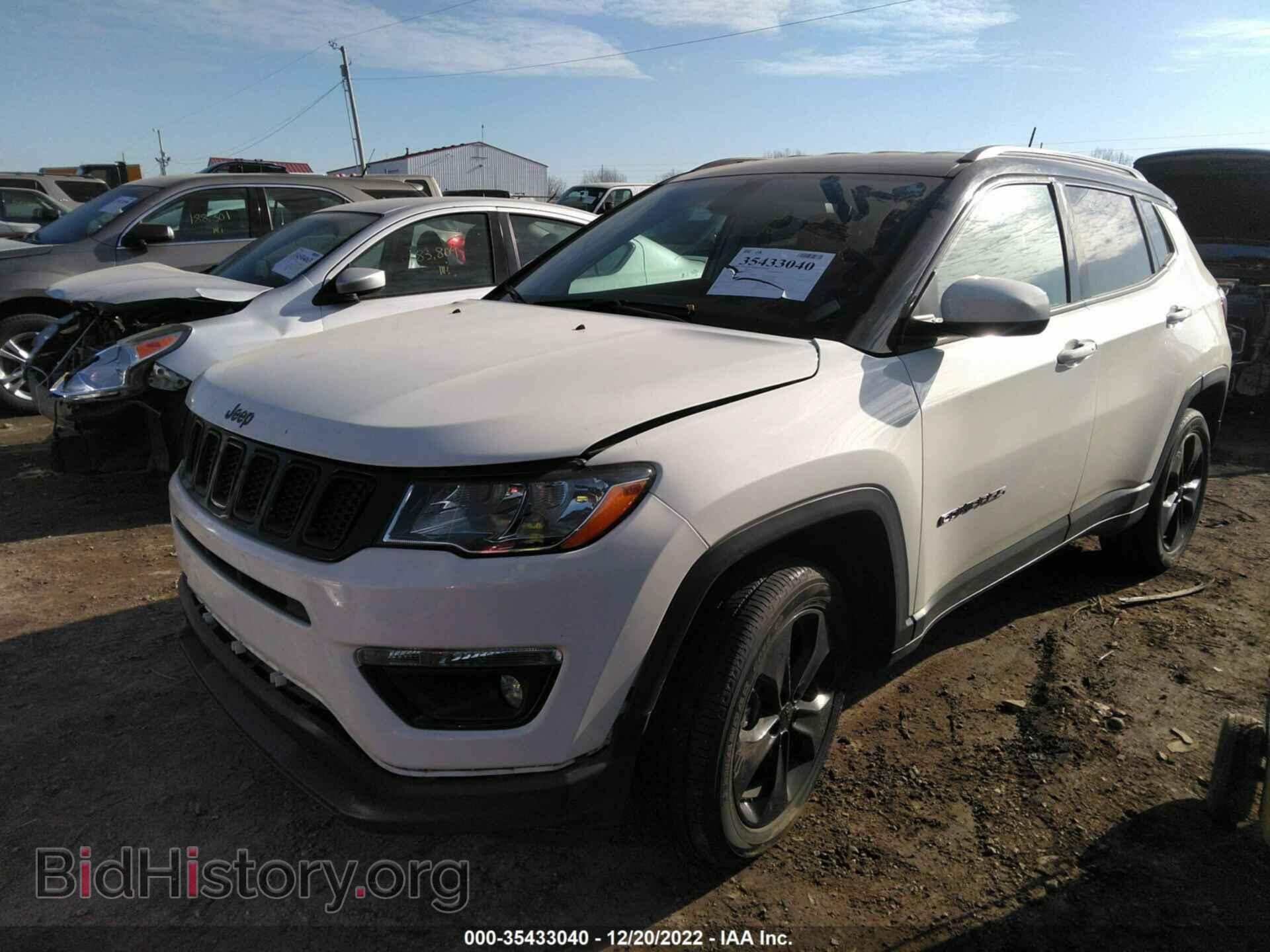 2018 JEEP COMPASS - VIN: 3C4NJDBB8JT313570 - Фото 2