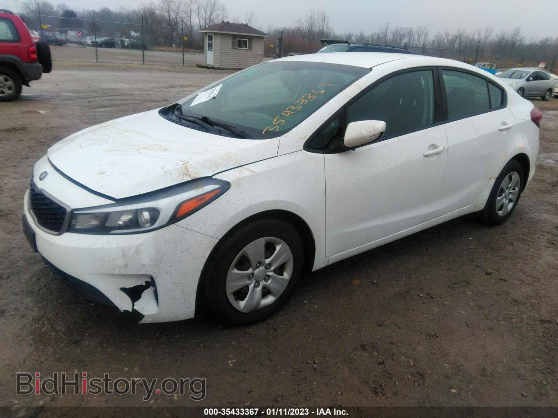 2017 KIA FORTE - VIN: 3KPFK4A75HE058745 - Photo 2