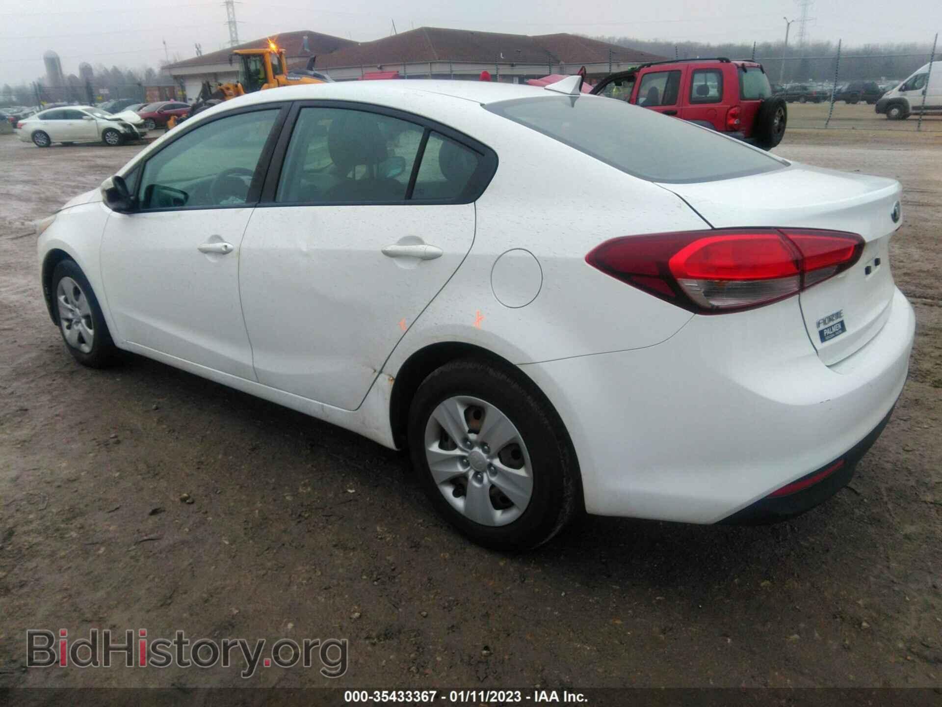 2017 KIA FORTE - VIN: 3KPFK4A75HE058745 - Photo 3