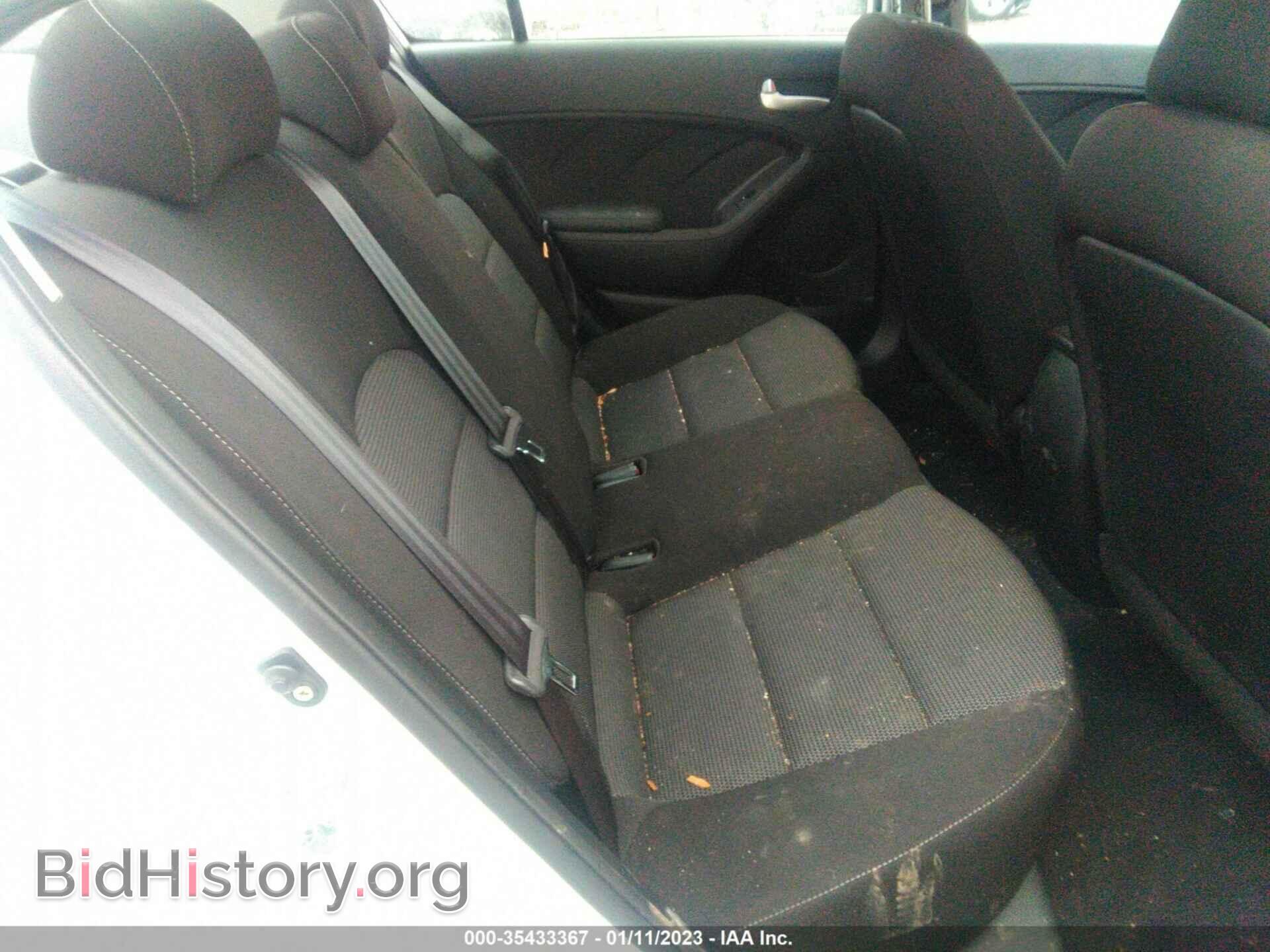 2017 KIA FORTE - VIN: 3KPFK4A75HE058745 - Photo 8
