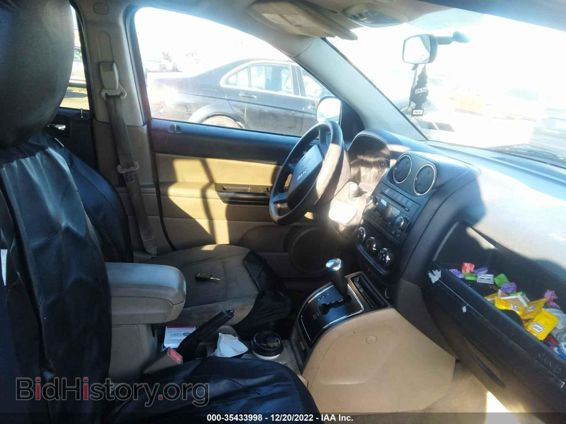 2010 JEEP COMPASS - VIN: 1J4NF4FB1AD556018 - Фото 5