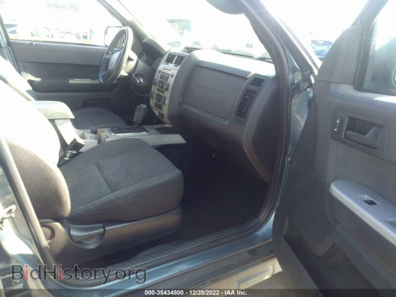 2010 Ford ESCAPE (VIN 1FMCU0D77AKD20023) — photo 5 of 11