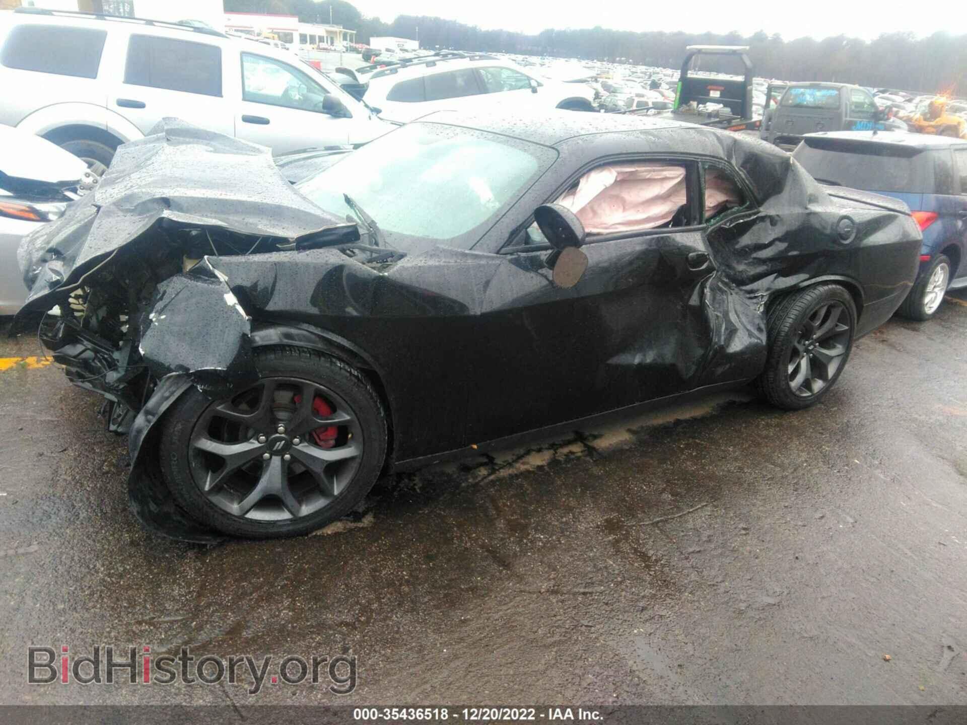 2018 DODGE CHALLENGER - VIN: 2C3CDZAG5JH270974 - Photo 2