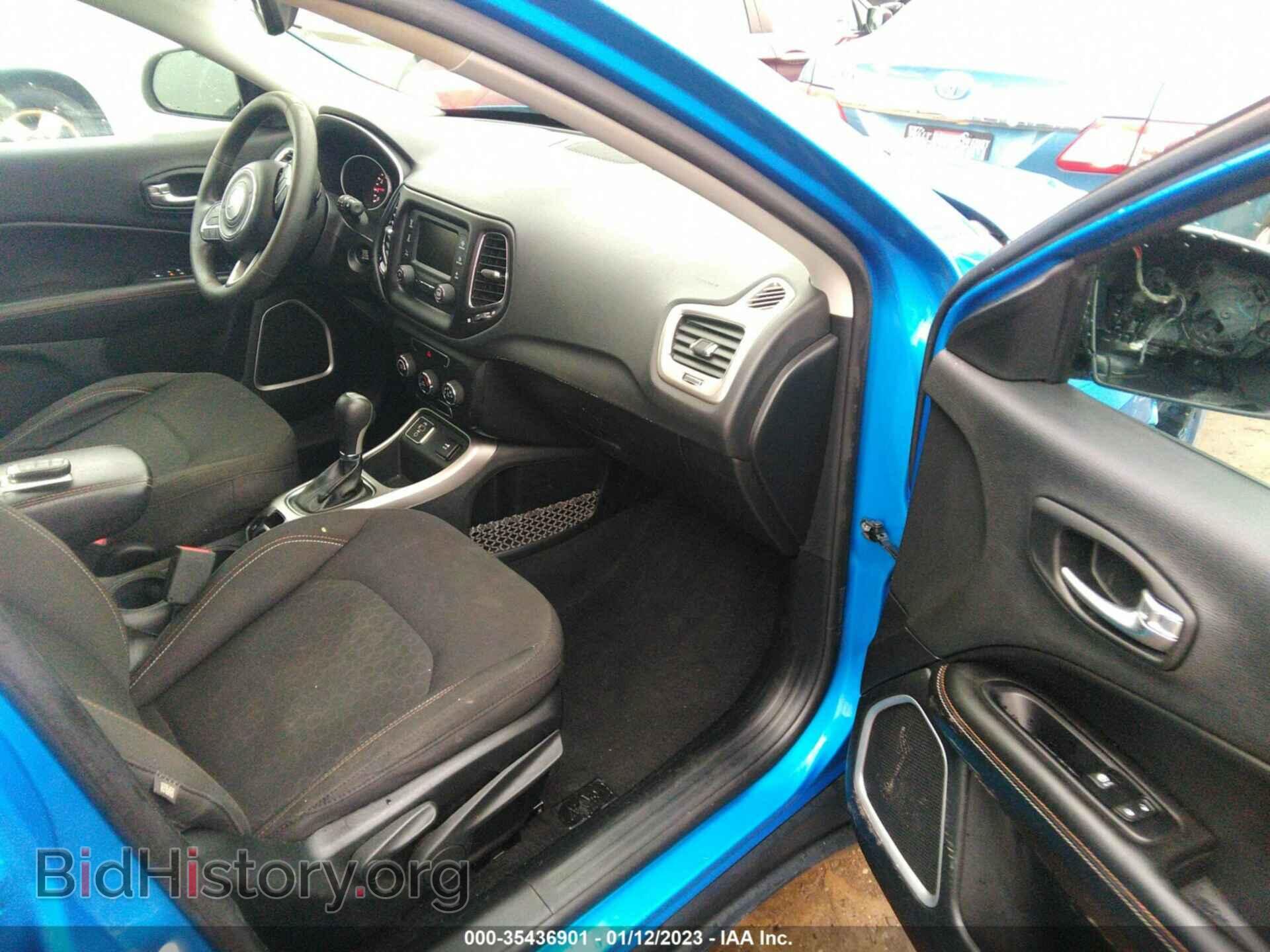 2018 JEEP COMPASS - VIN: 3C4NJCAB0JT226659 - Фото 5