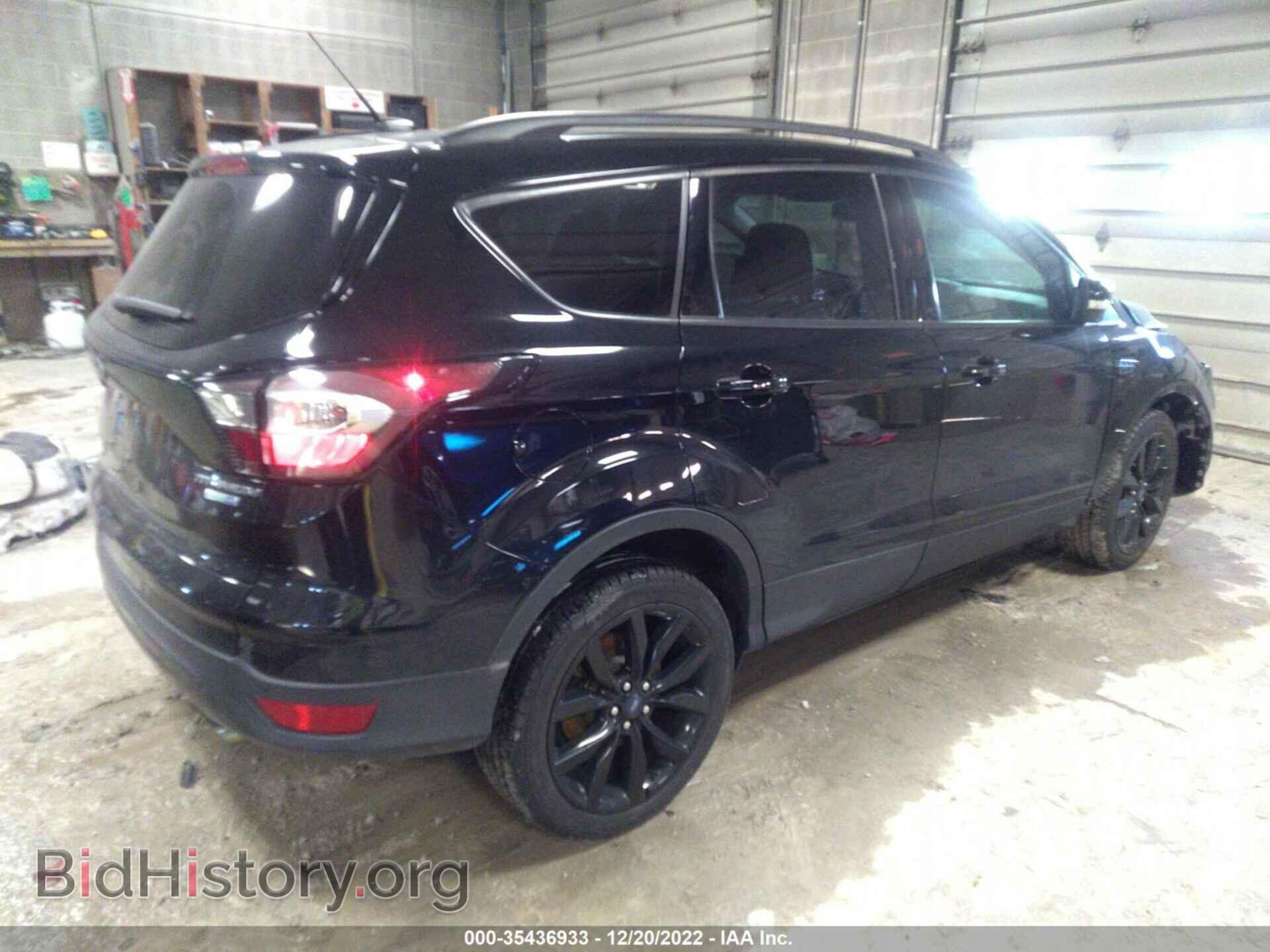 2017 FORD ESCAPE - VIN: 1FMCU9JD4HUE31285 - Фото 4