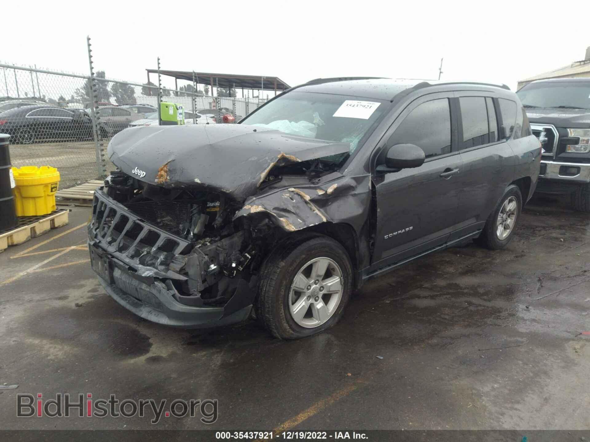 2016 JEEP COMPASS - VIN: 1C4NJCEA3GD734172 - Фото 2