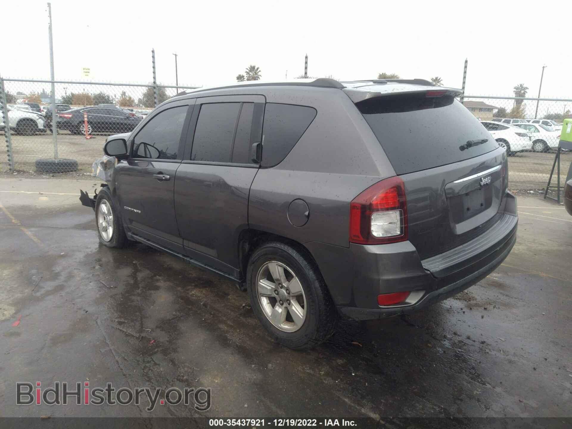2016 JEEP COMPASS - VIN: 1C4NJCEA3GD734172 - Фото 3