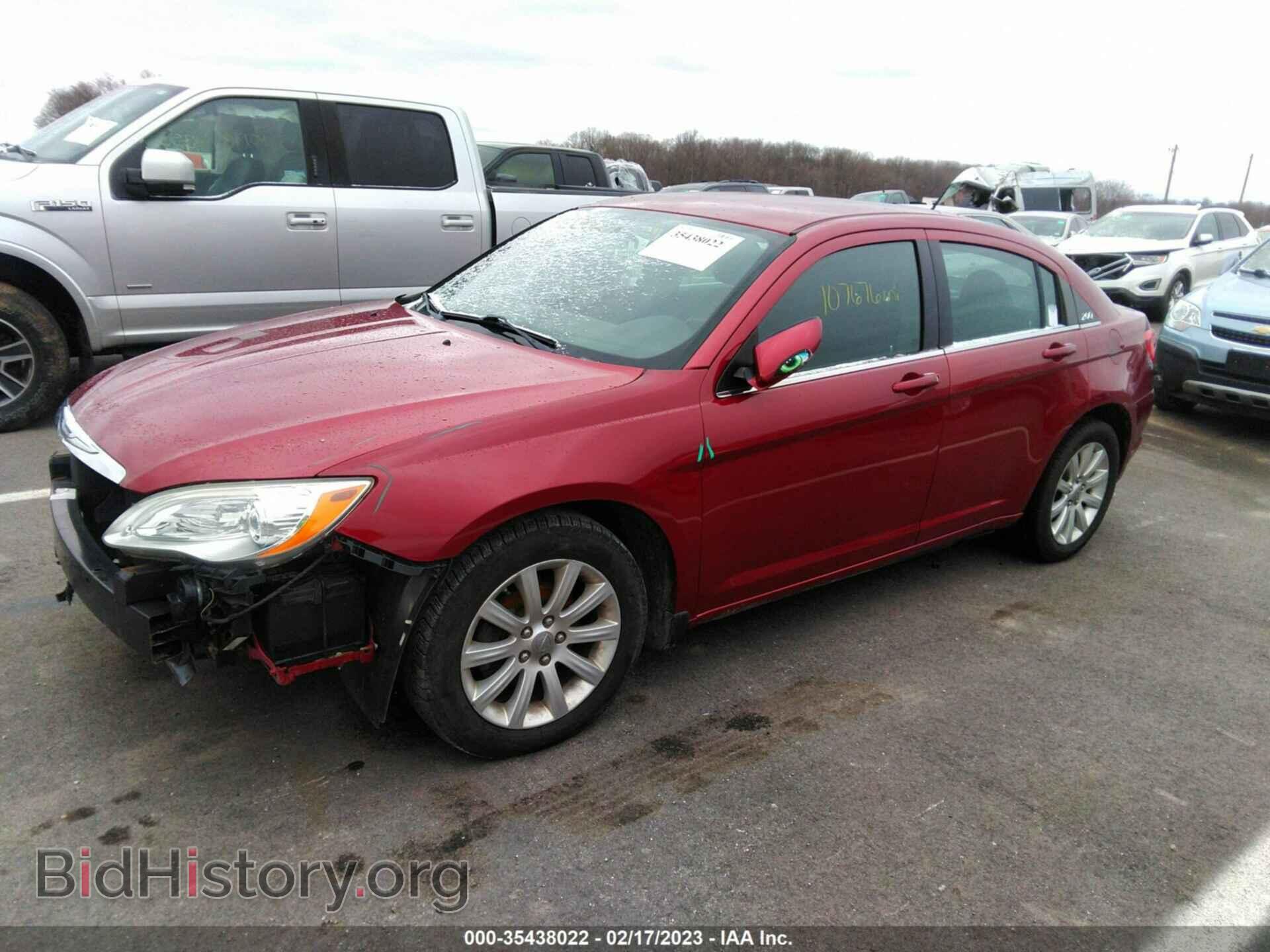 2012 CHRYSLER 200 - VIN: 1C3CCBBG1CN277147 - Фото 2