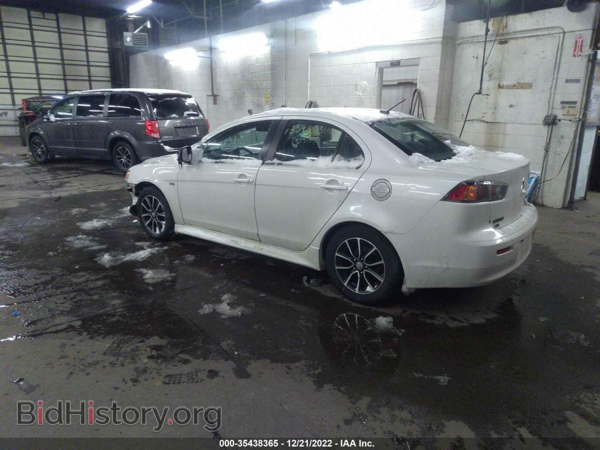 2016 MITSUBISHI LANCER - VIN: JA32V2FW2GU003713 - Фото 3