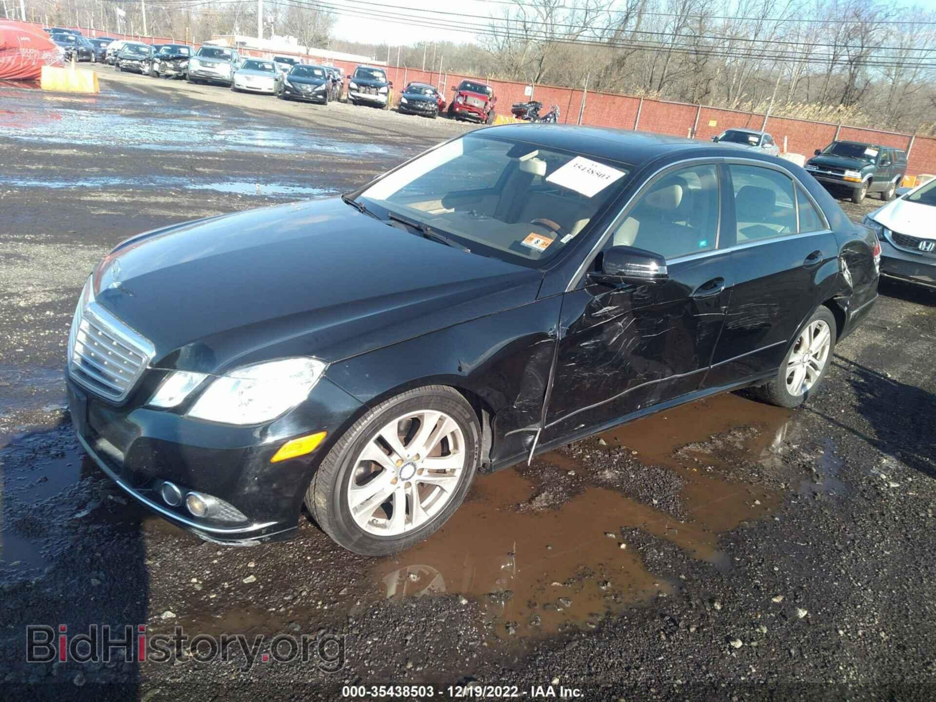 2011 MERCEDES-BENZ E-CLASS - VIN: WDDHF8HB1BA306004 - Фото 2