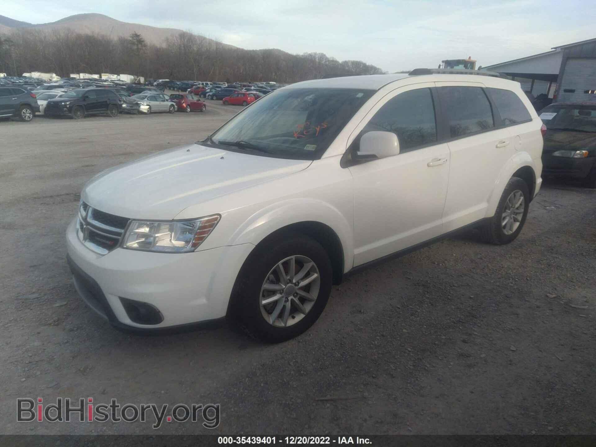 2017 DODGE JOURNEY - VIN: 3C4PDCBG9HT590700 - Photo 2