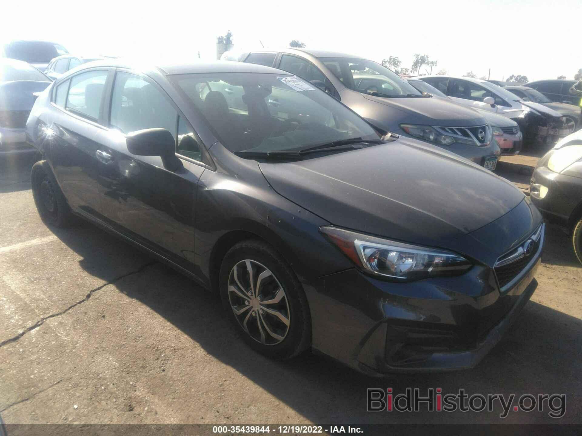 Photo 4S3GKAA63J3610119 - SUBARU IMPREZA 2018