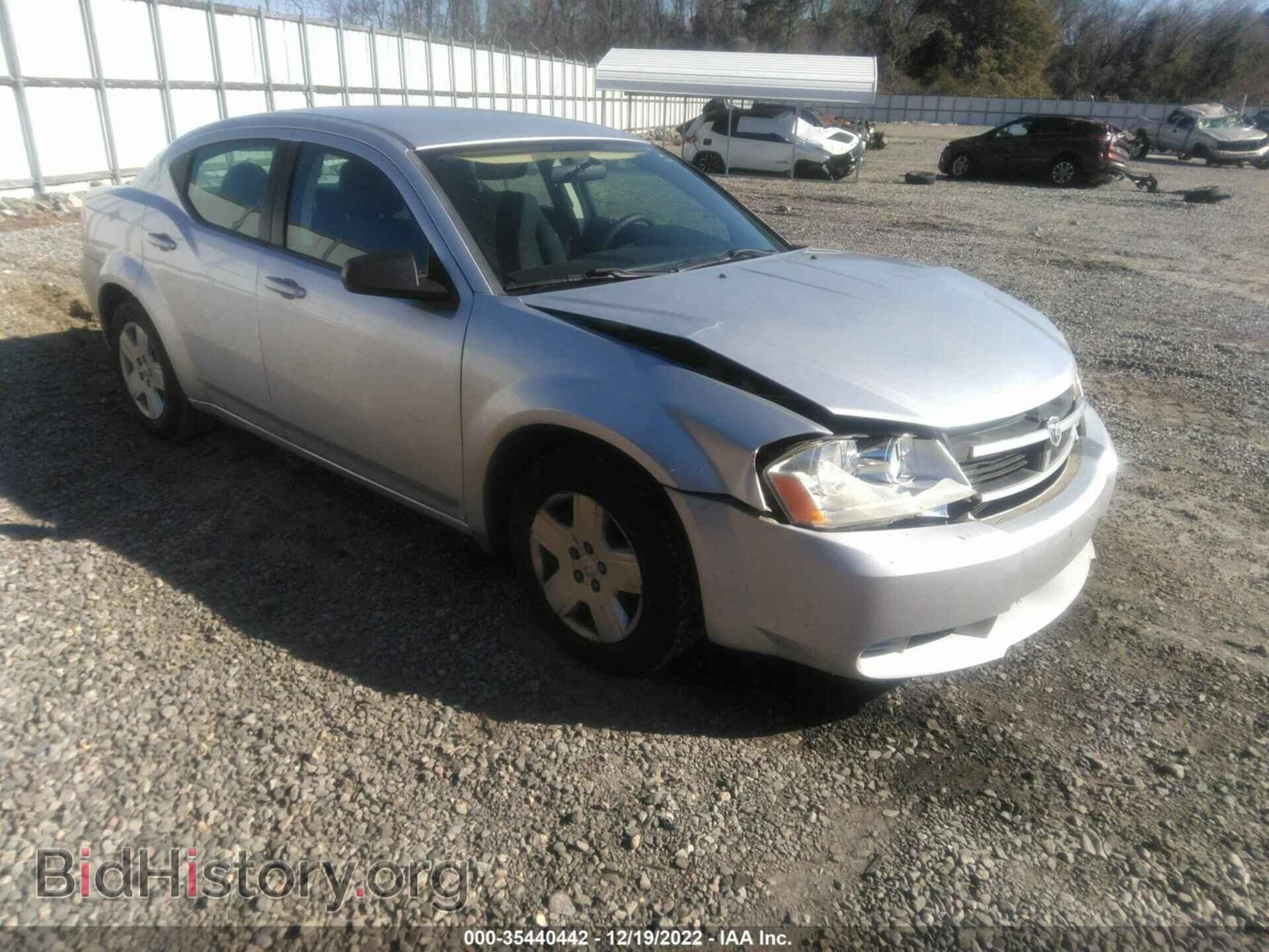 Photo 1B3CC4FB4AN215777 - DODGE AVENGER 2010