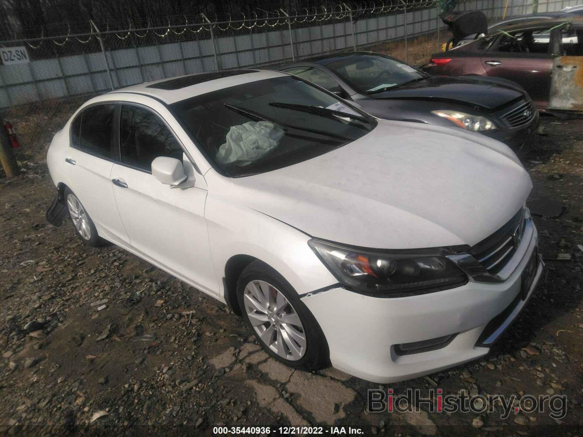 Photo 1HGCR2F80DA070787 - HONDA ACCORD SDN 2013