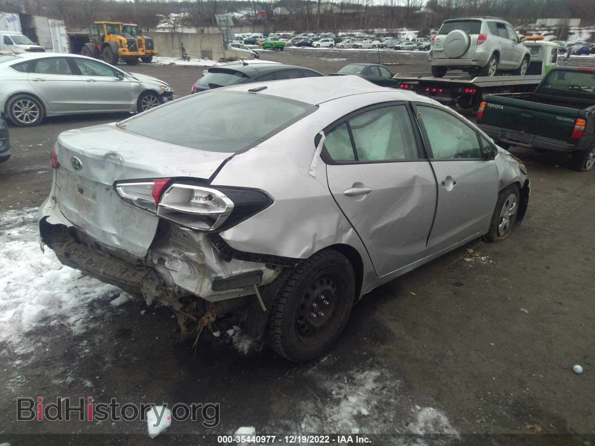 2017 KIA FORTE - VIN: 3KPFL4A76HE028005 - Фото 4
