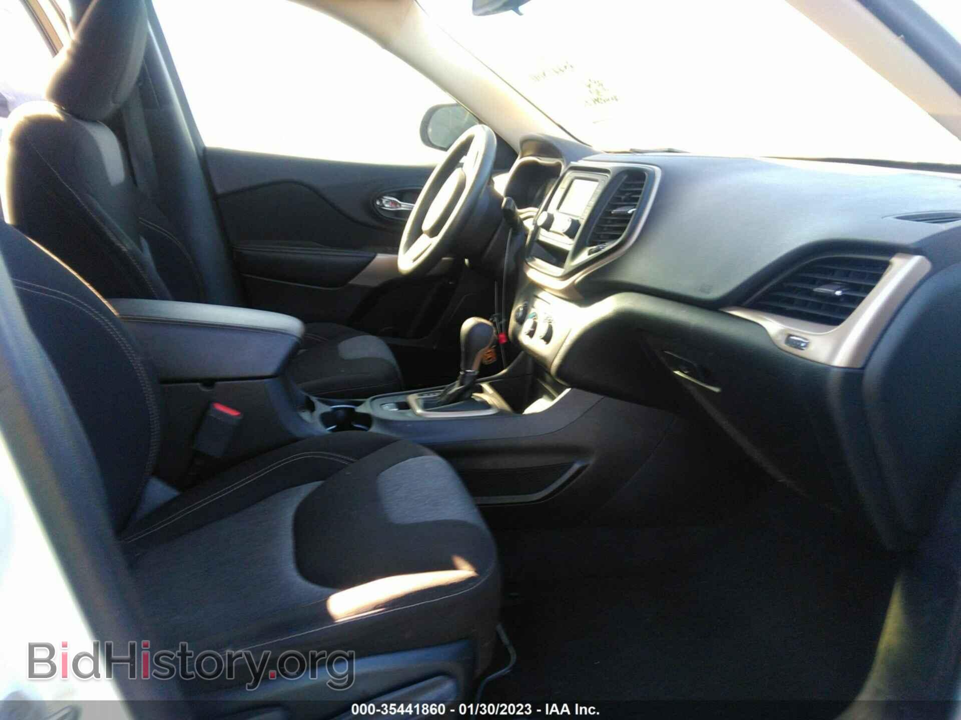 2017 JEEP CHEROKEE - VIN: 1C4PJLAB8HW619645 - Фото 5