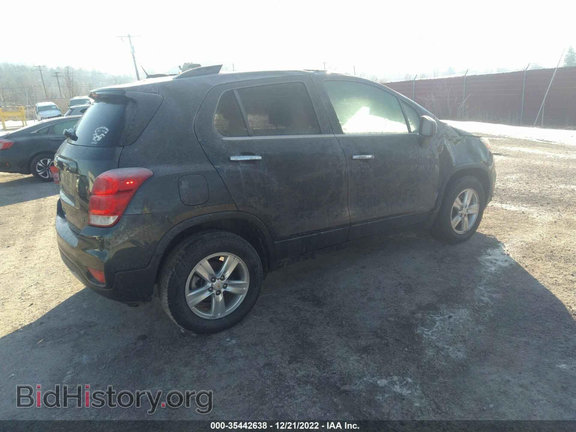 2018 CHEVROLET TRAX - VIN: KL7CJPSB1JB647317 - Фото 4