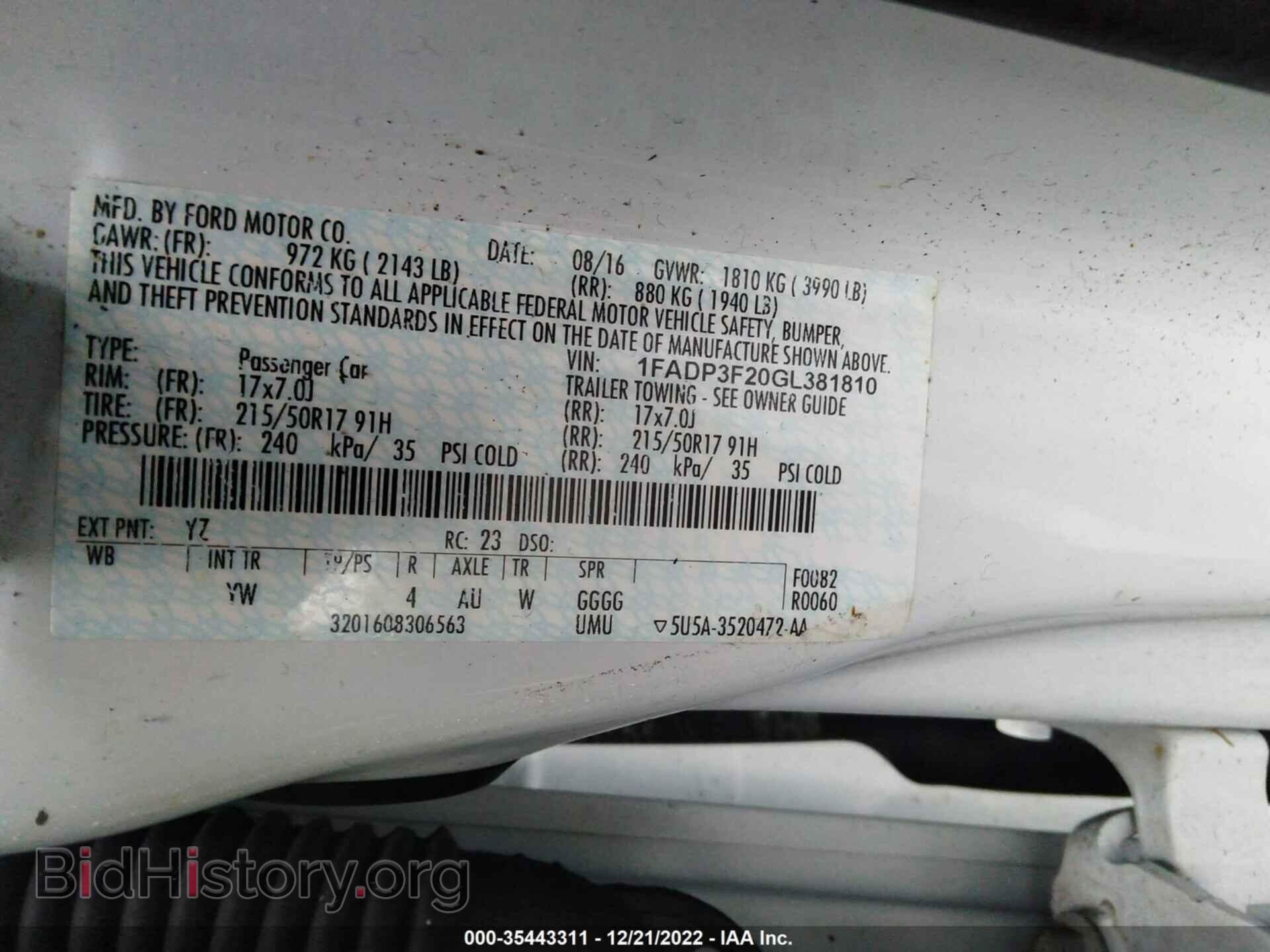 2016 FORD FOCUS - VIN: 1FADP3F20GL381810 - Фото 9