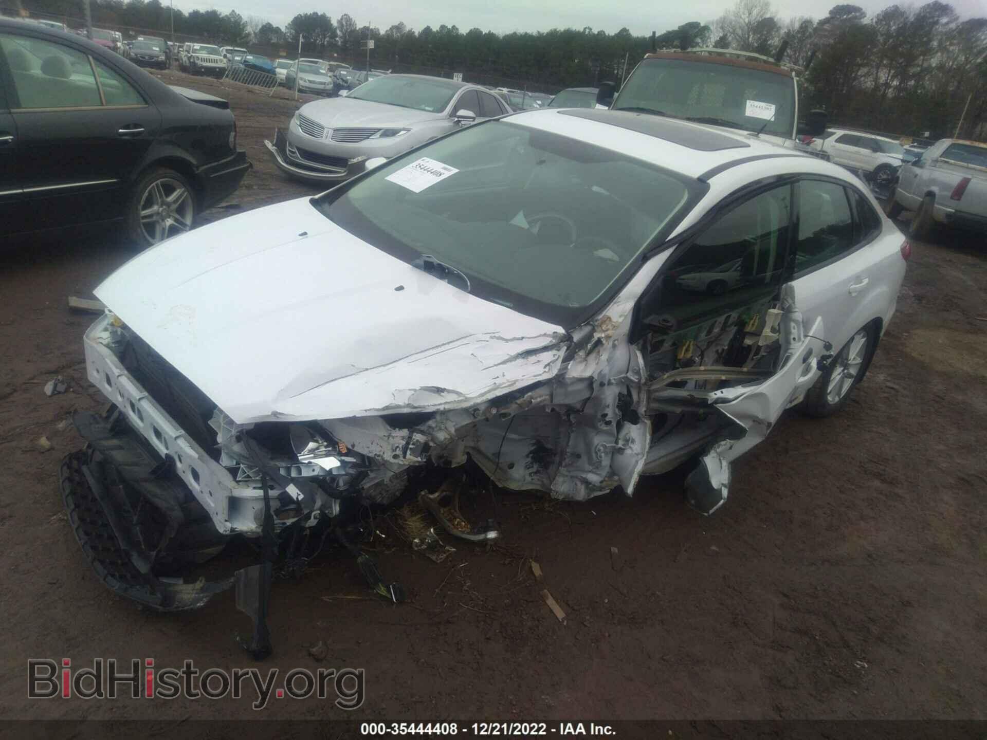 2016 FORD FOCUS - VIN: 1FADP3F28GL279638 - Фото 2