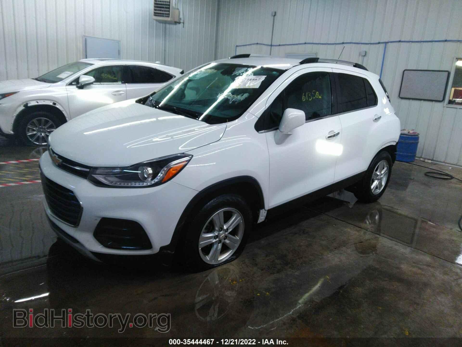 2019 CHEVROLET TRAX - VIN: KL7CJLSBXKB755929 - Фото 2