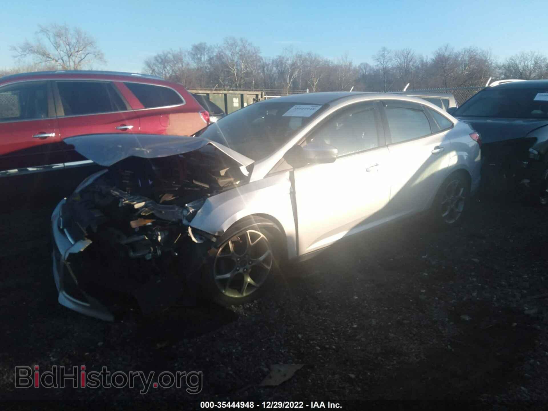 2014 FORD FOCUS - VIN: 1FADP3F29EL270010 - Photo 2
