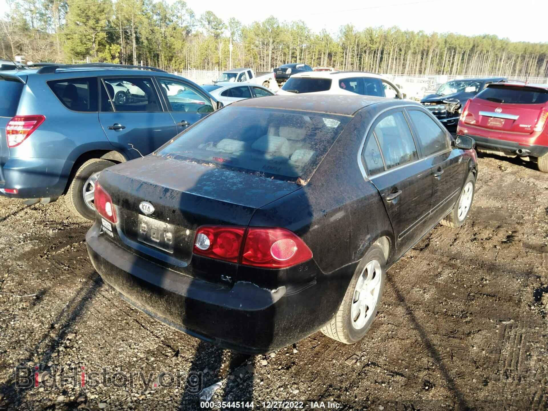 2008 KIA OPTIMA - VIN: KNAGE123585196106 - Фото 4