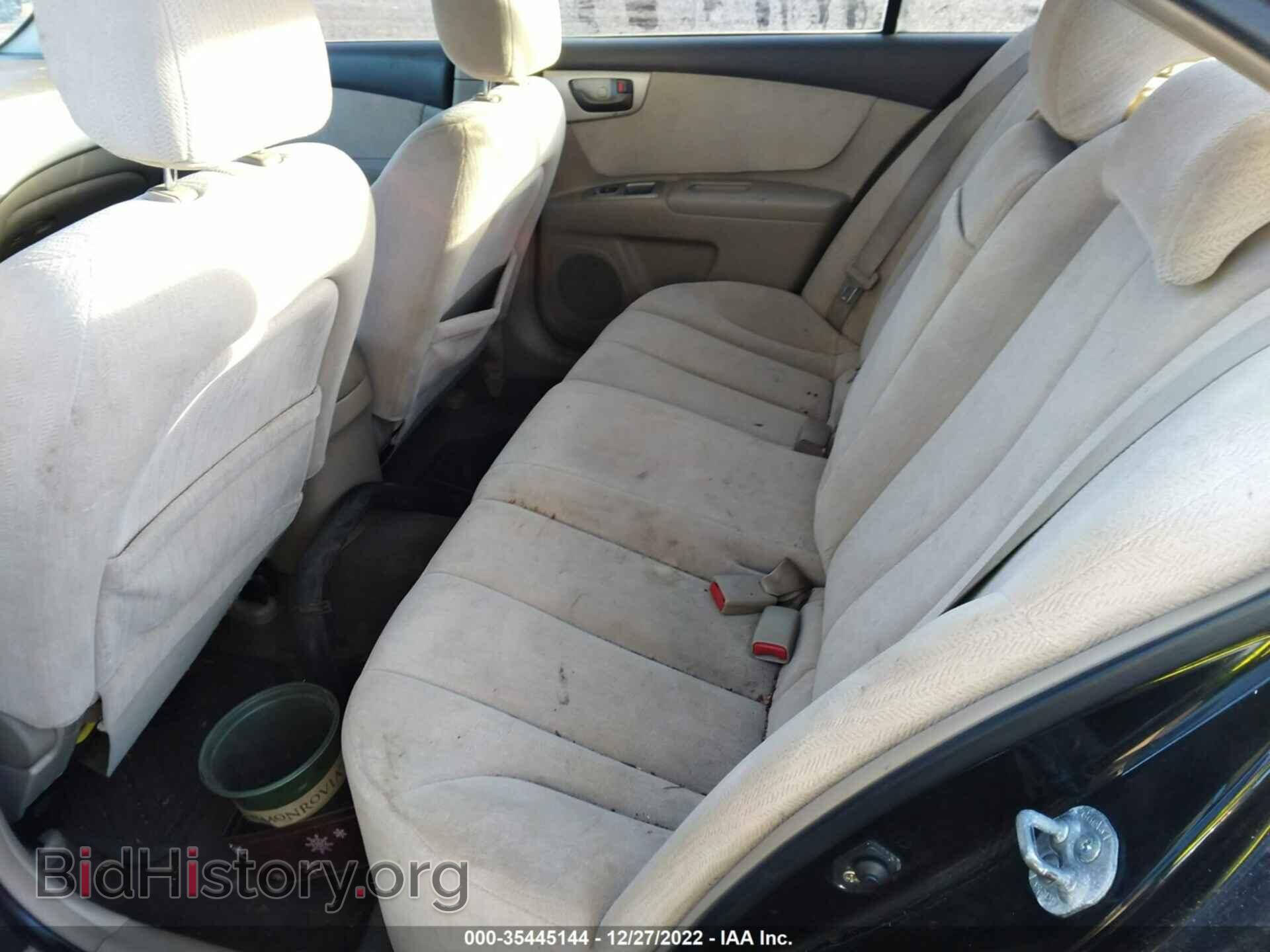 2008 KIA OPTIMA - VIN: KNAGE123585196106 - Фото 8