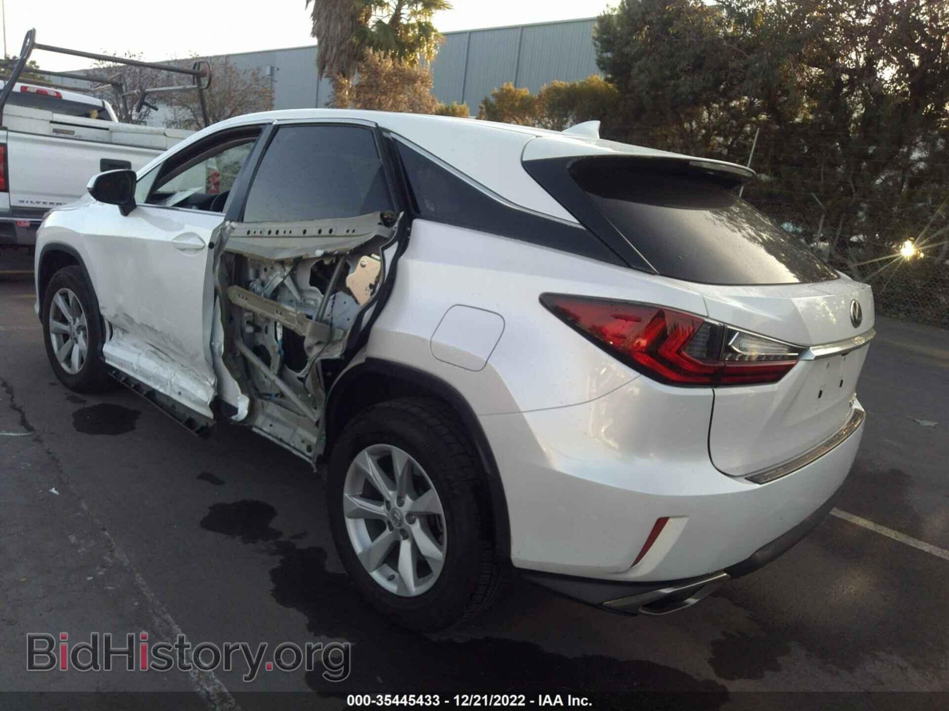 2017 LEXUS RX - VIN: 2T2ZZMCA4HC076097 - Фото 3