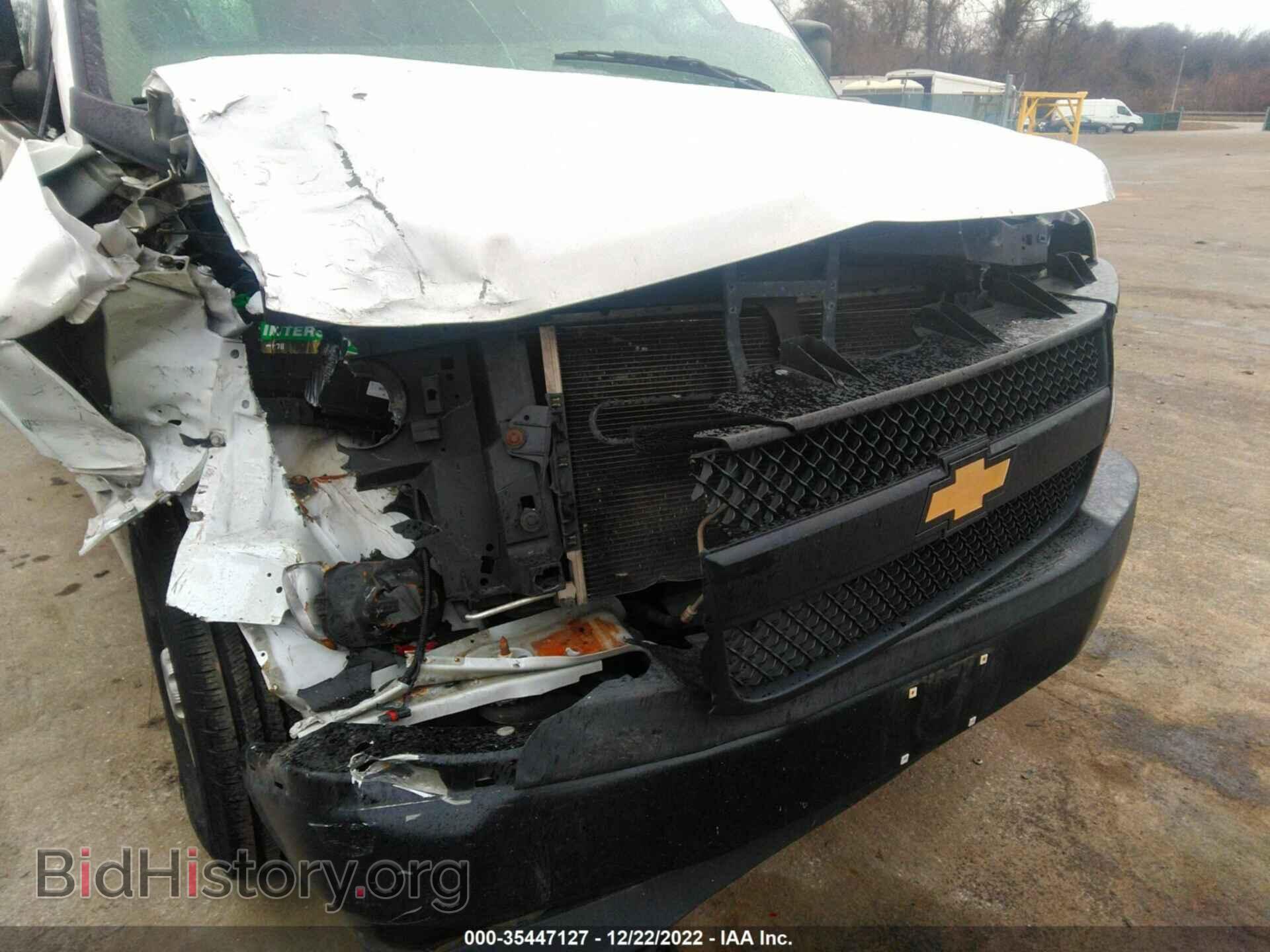 2017 CHEVROLET EXPRESS CARGO VAN - VIN: 1GCWGAFF1H1352503 - Фото 6