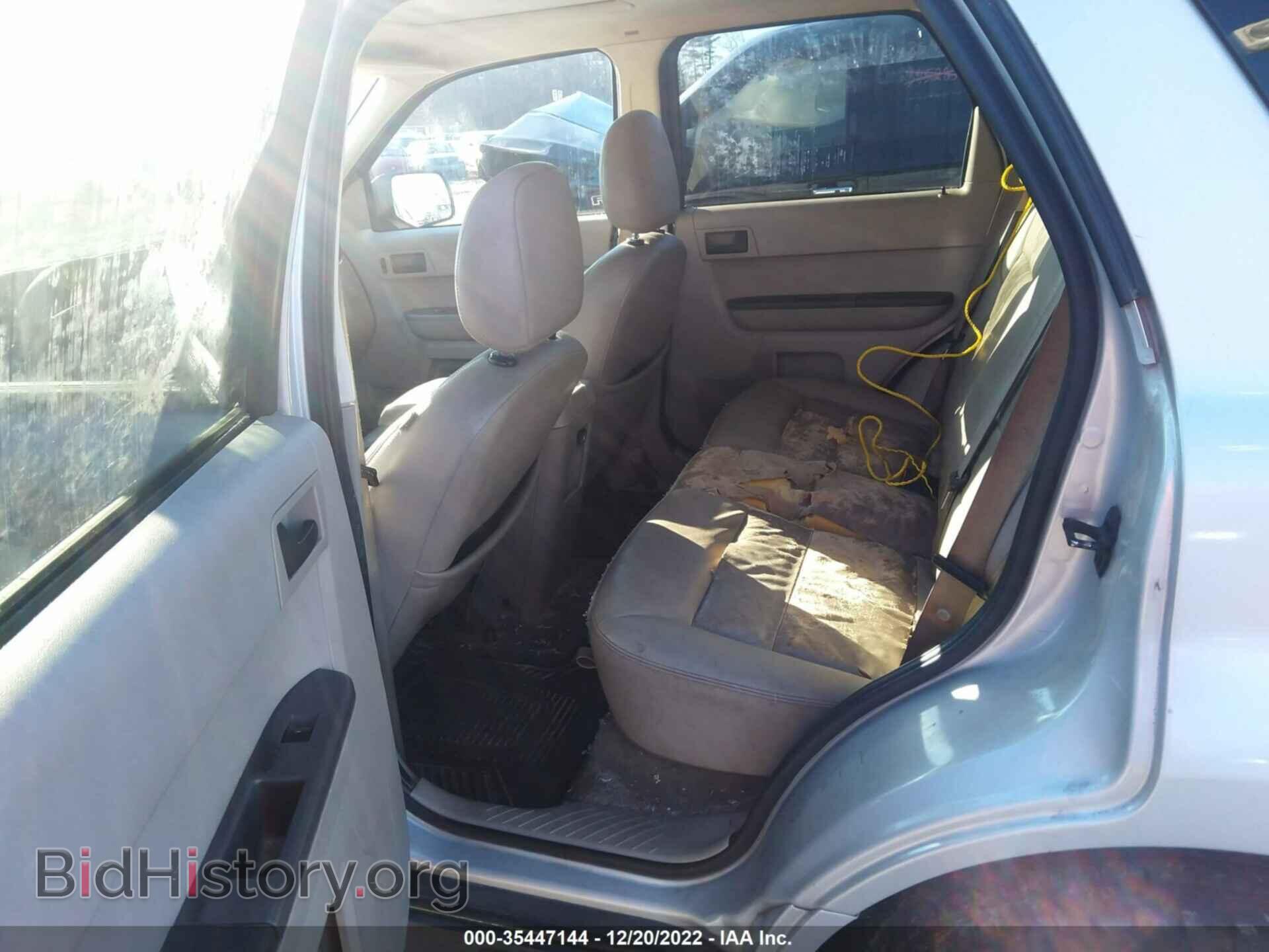 2008 FORD ESCAPE - VIN: 1FMCU93128KA44636 - Фото 8