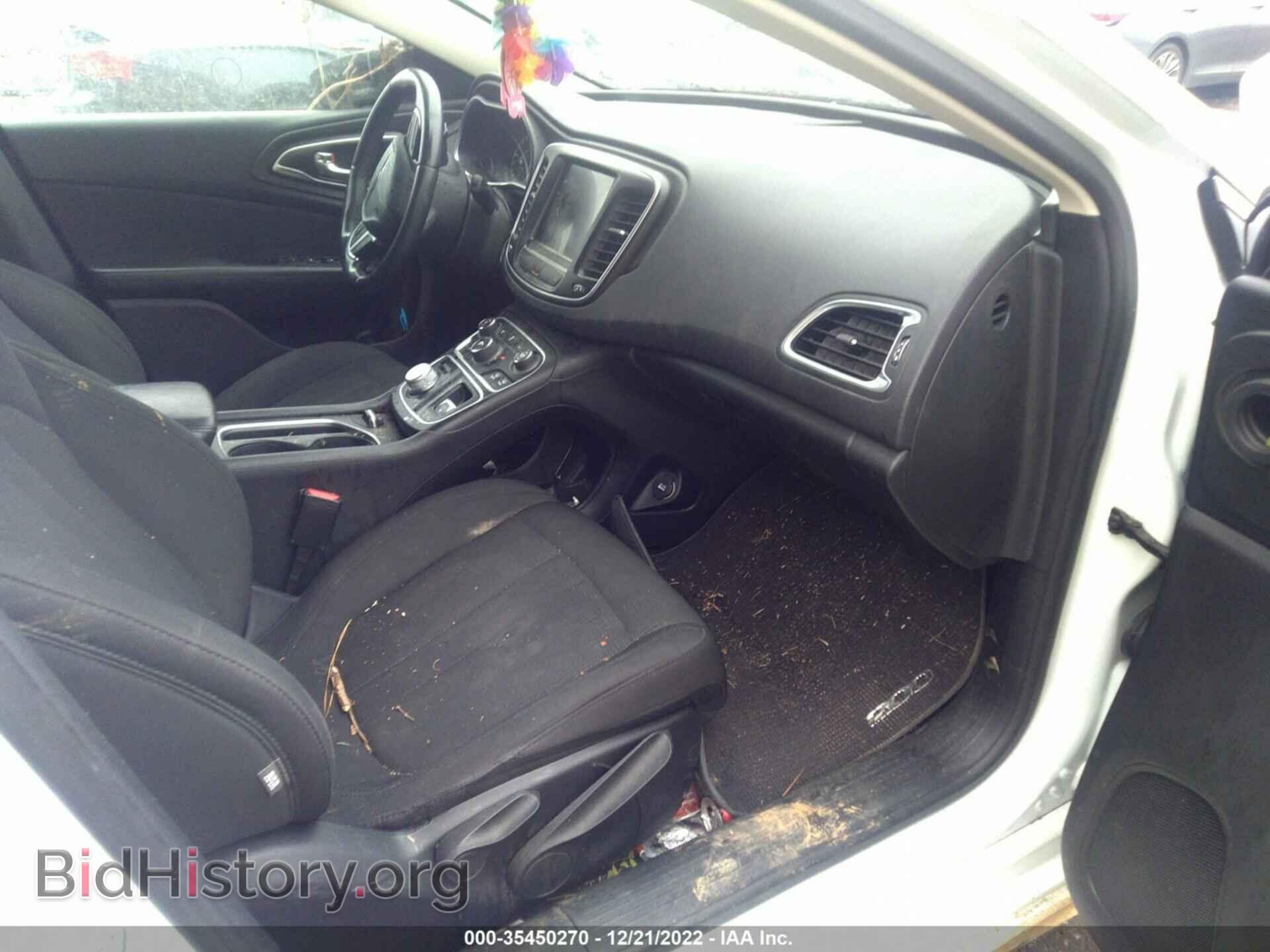 2016 CHRYSLER 200 - VIN: 1C3CCCABXGN166310 - Фото 5