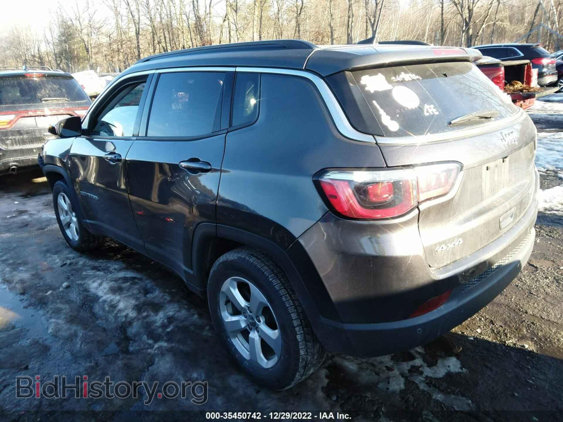 2018 JEEP COMPASS - VIN: 3C4NJDBB1JT483852 - Фото 3