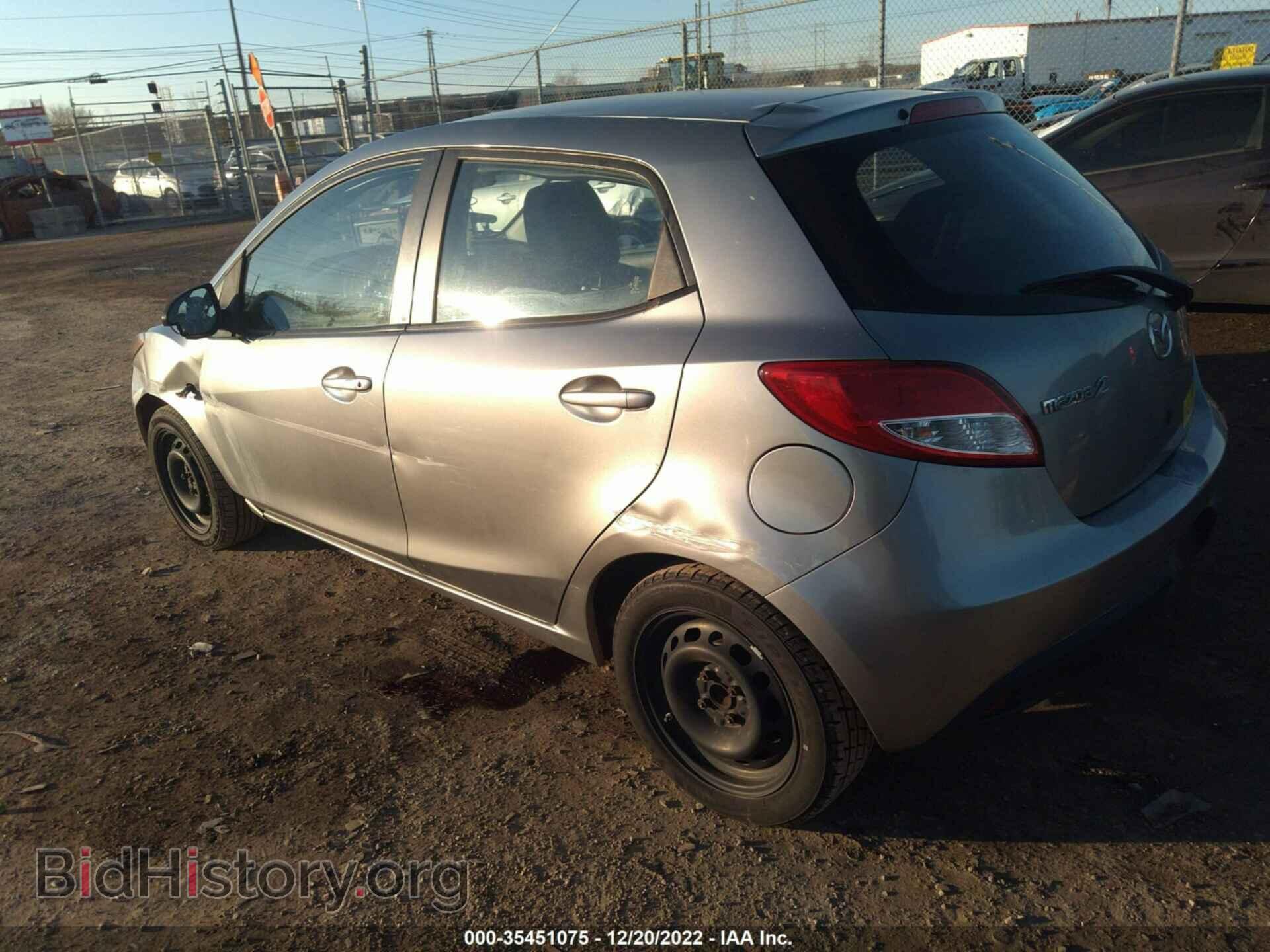 2014 MAZDA MAZDA2 - VIN: JM1DE1KY4E0187102 - Фото 3