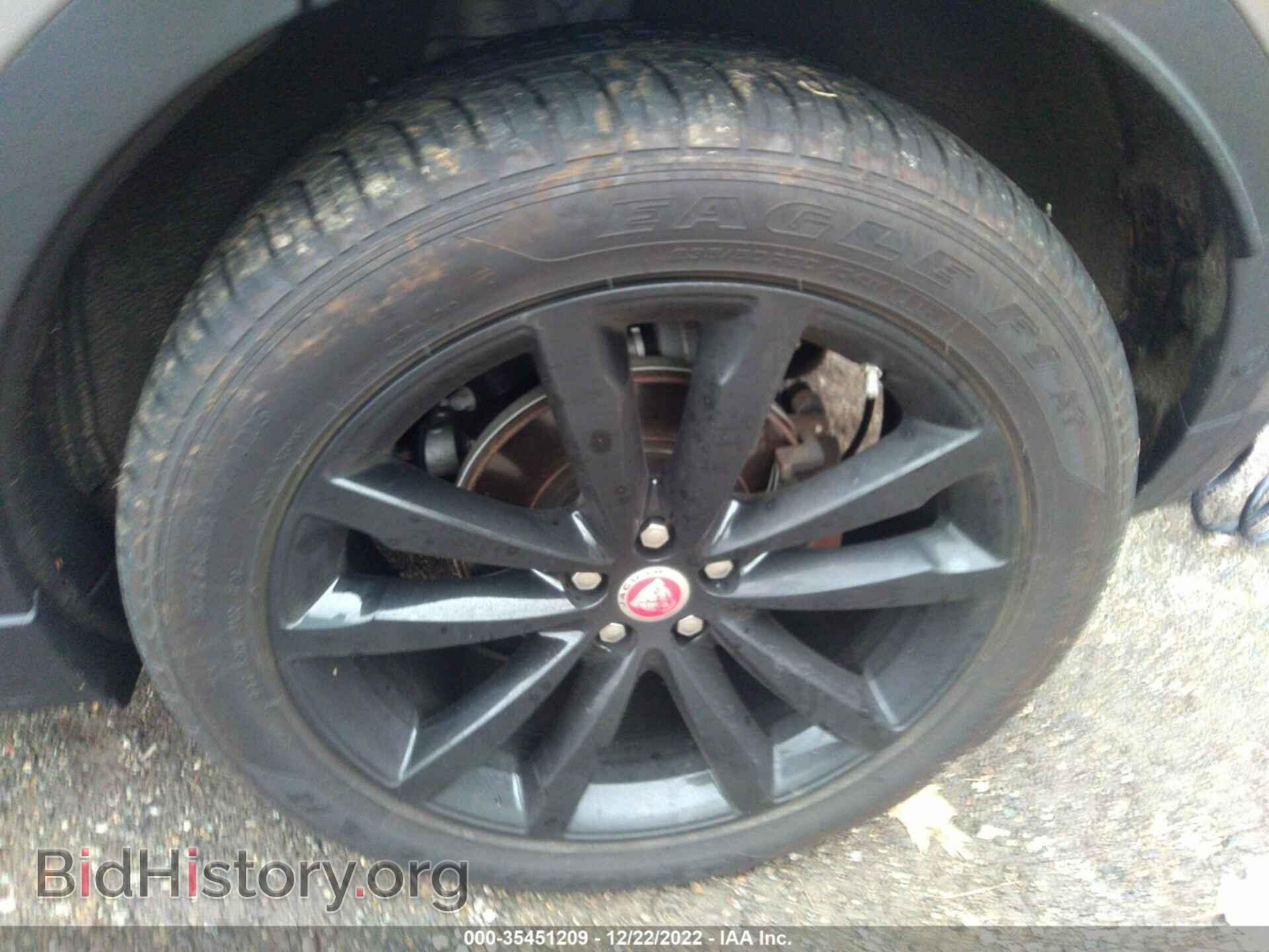 2020 JAGUAR E-PACE - VIN: SADFP2FX0L1012867 - Photo 13